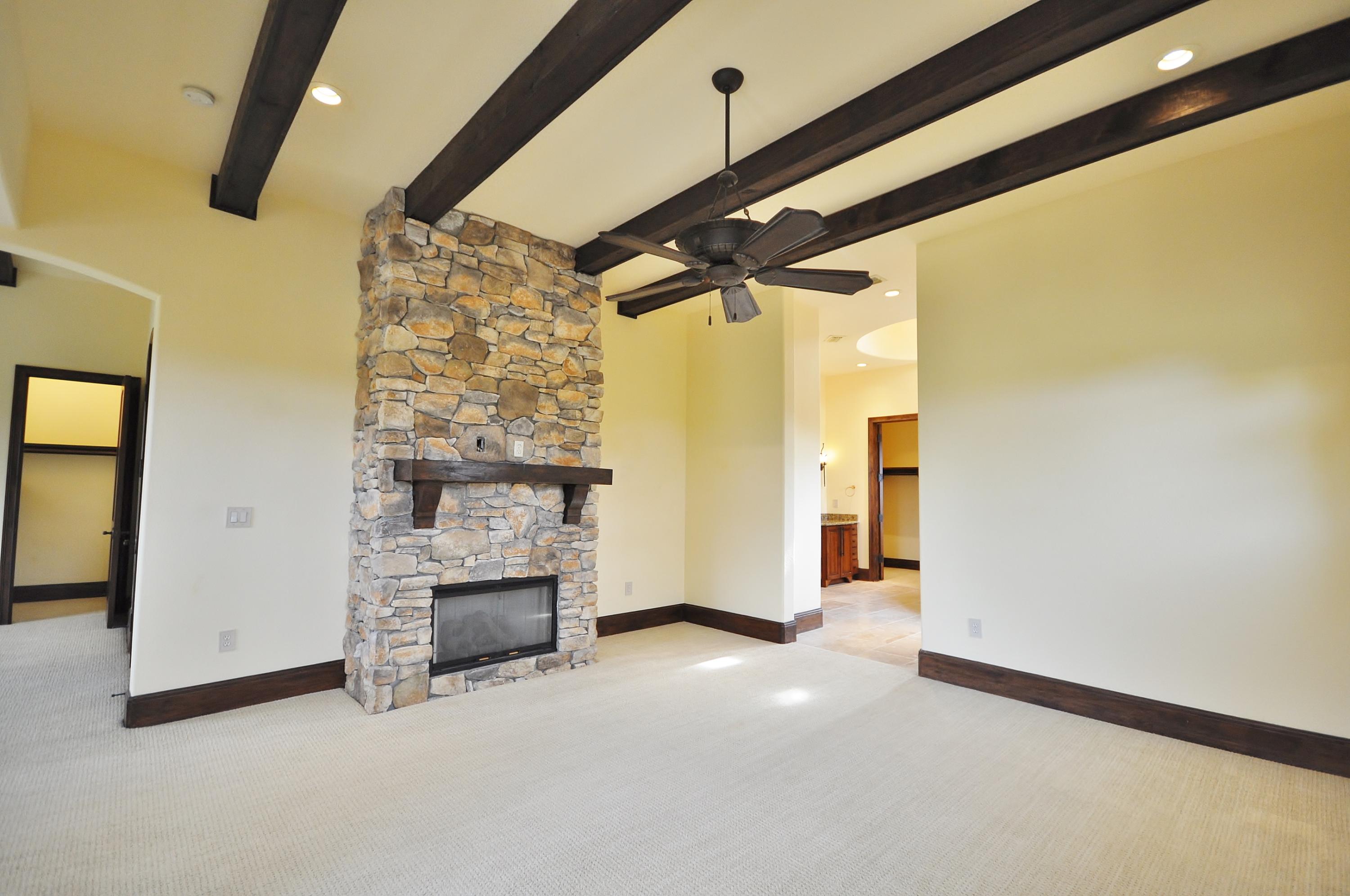TUSCANA - Residential Lease