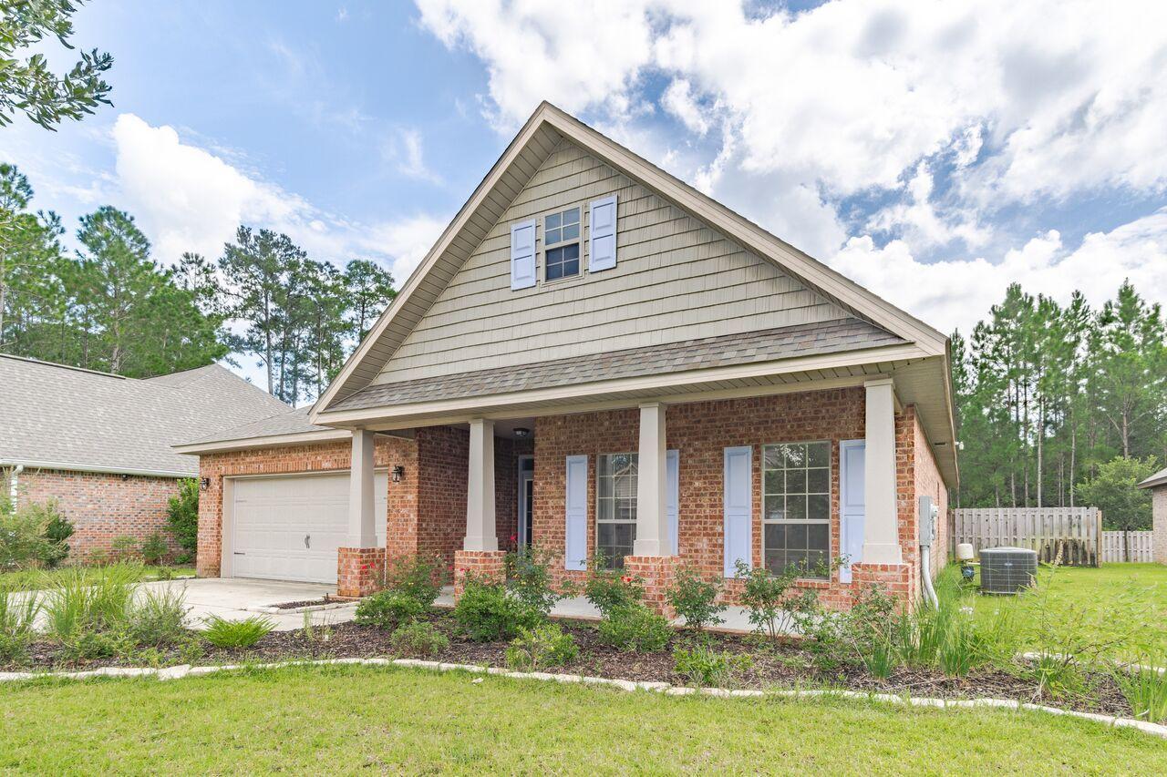 Welcome home! Preserve view brick home in Hammock Bay available for yearly rental. Home has been freshly painted and has new carpets in all bedrooms. Very clean home with tons of natural light and beautiful vaulted ceilings. Large Master has access to covered porch and attached bath with double sinks, garden tub and separate shower. Split floor plan gives privacy from secondary bedrooms. You will enjoy stainless appliances in kitchen, washer and dryer and granite counters. Fenced in yard with raised garden area with privacy of preserve.
Hammock Bay is a Master Planned Community with world class amenities. You will enjoy having access to the pools, work out facility, Lake Club, Bay Club, tennis, pickleball, basketball, dog park, trails and proximity to the Hammock Bay Sports Complex.
