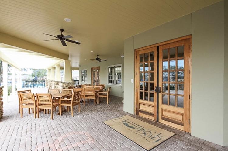 HAMMOCK BAY - Residential Lease