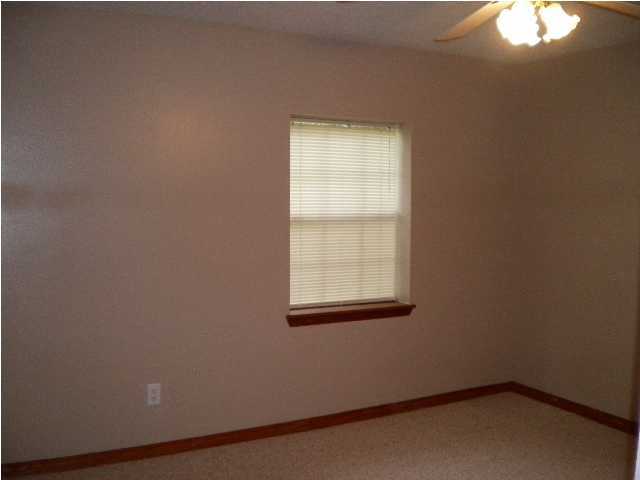 SHOAL RIDGE - Residential Lease