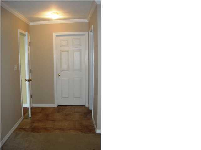 PARISH PINES - Residential Lease