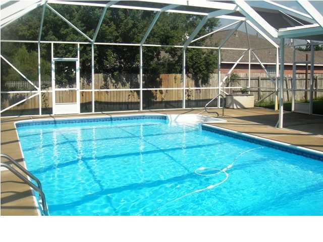 PARISH PINES - Residential Lease