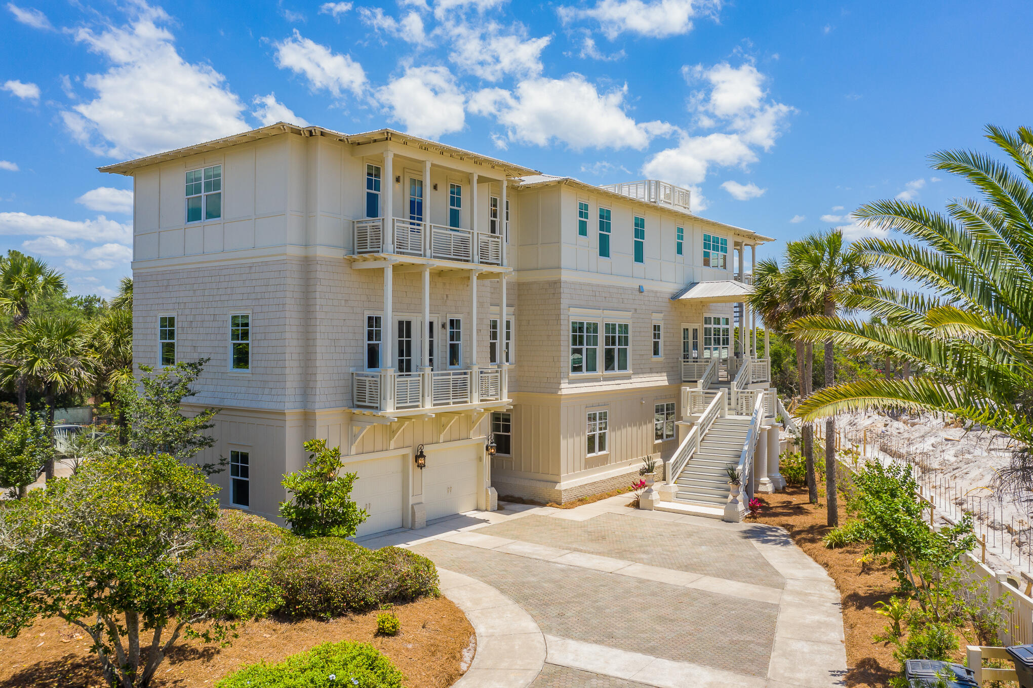 SECLUSION DUNES - Residential