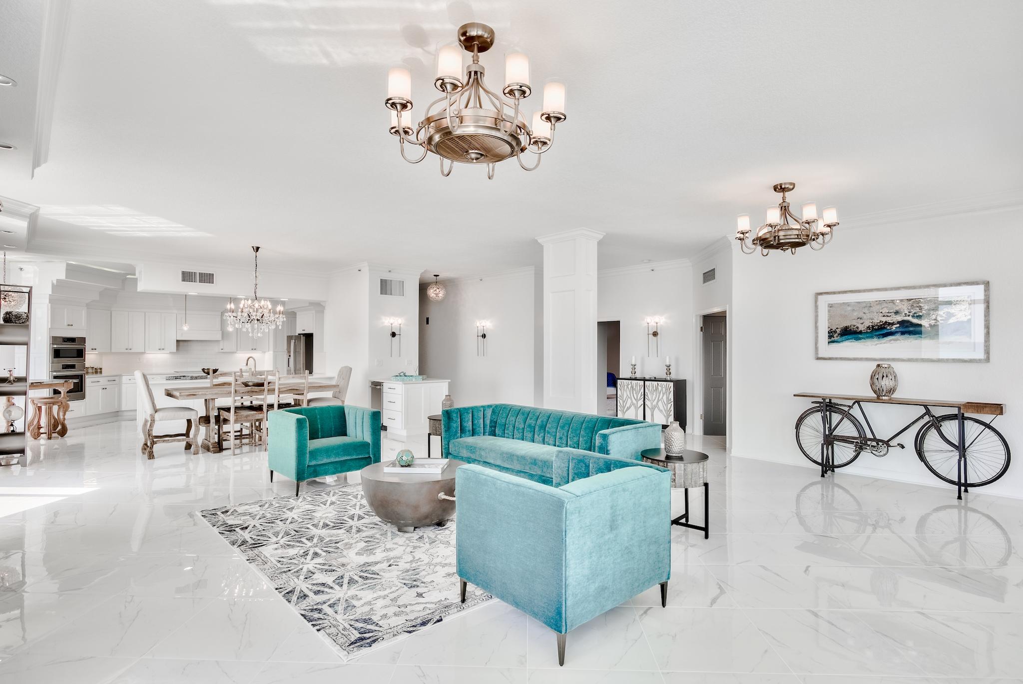 REGENCY TOWERS - Residential
