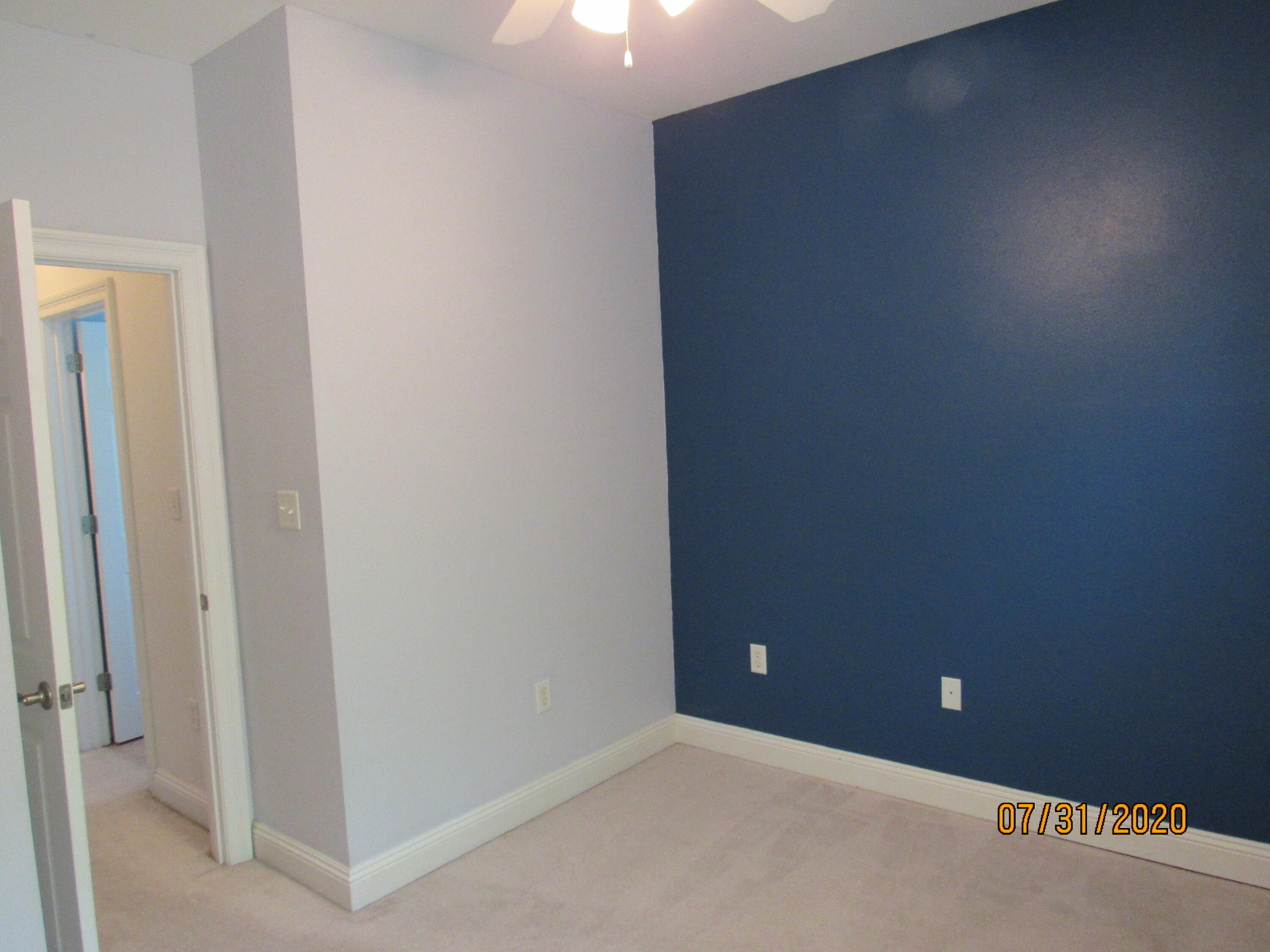 CROSS CREEK - Residential Lease