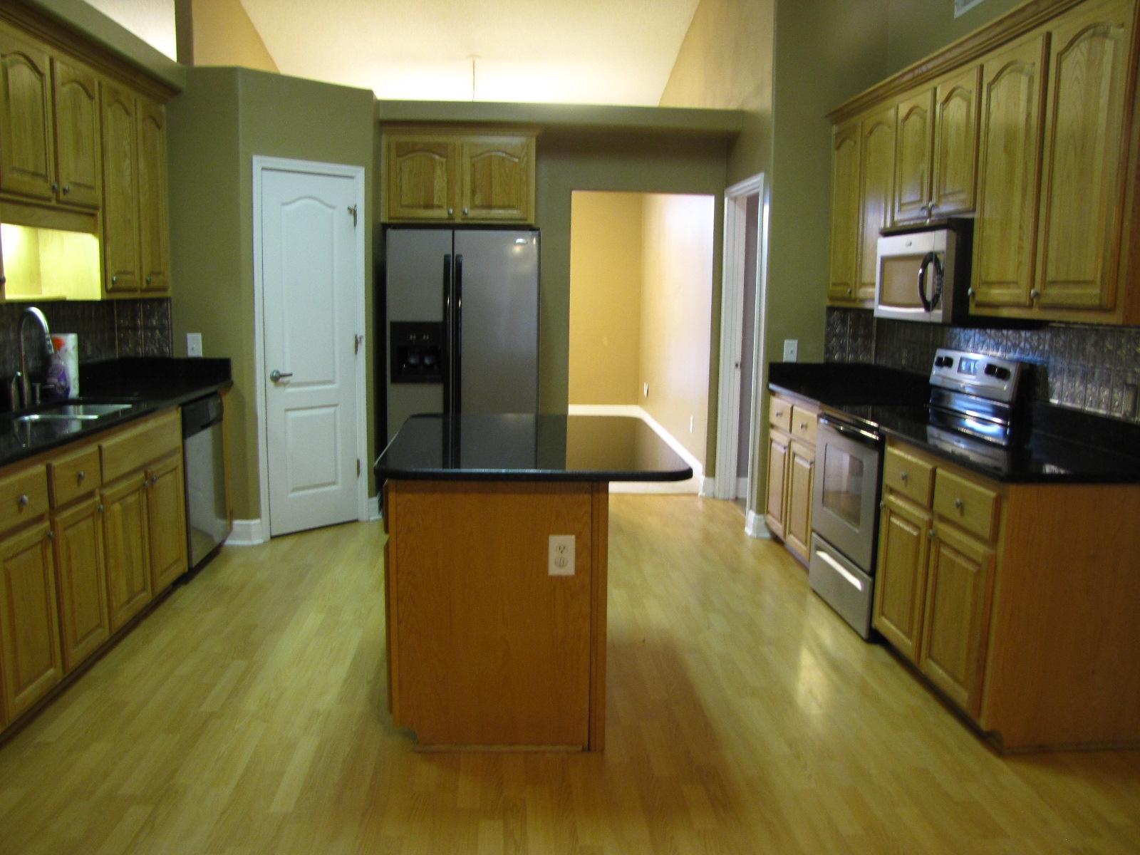 FOX VALLEY - Residential Lease