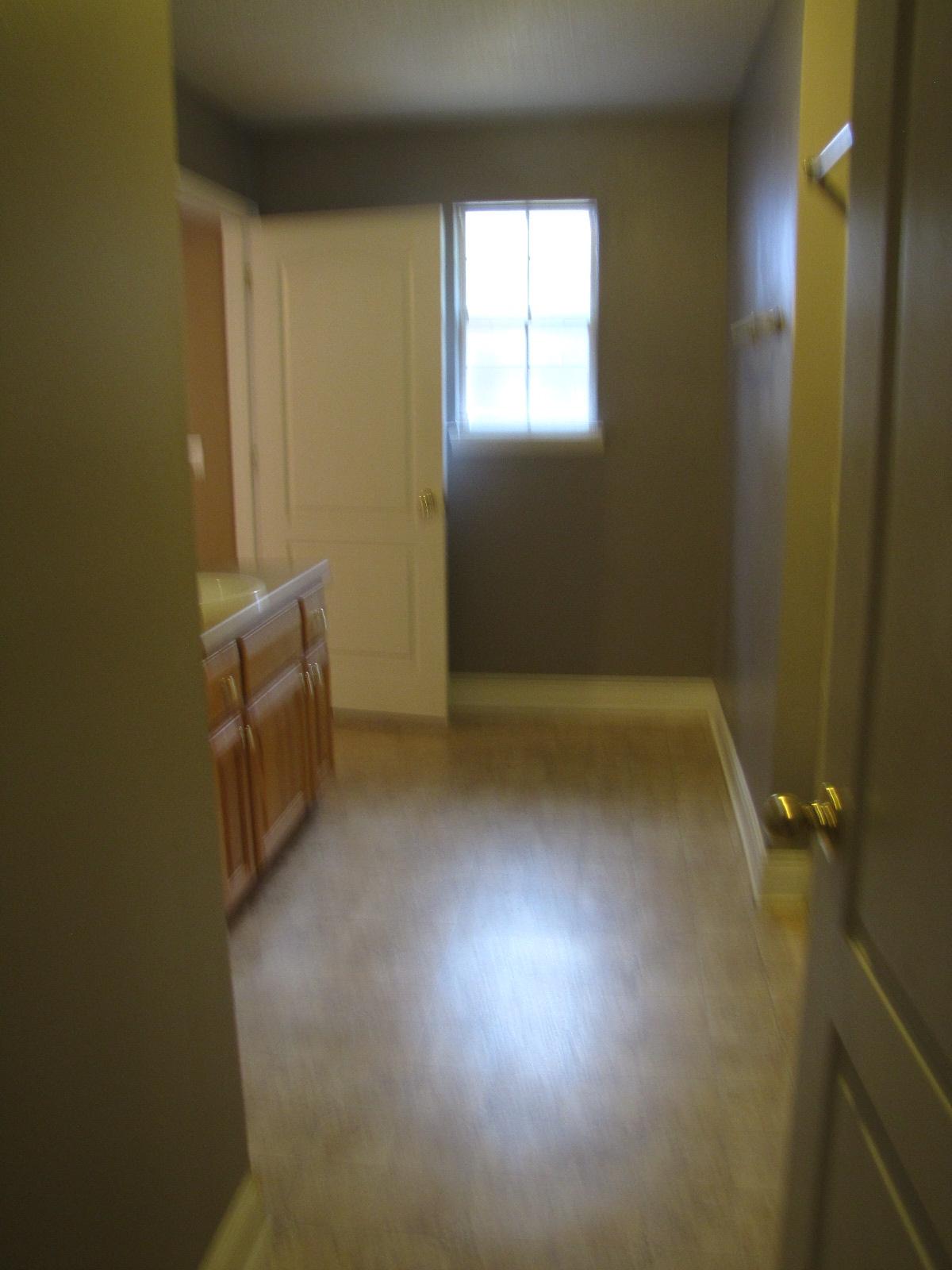 FOX VALLEY - Residential Lease