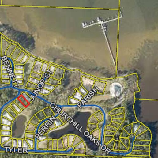 CHURCHILL OAKS - Land