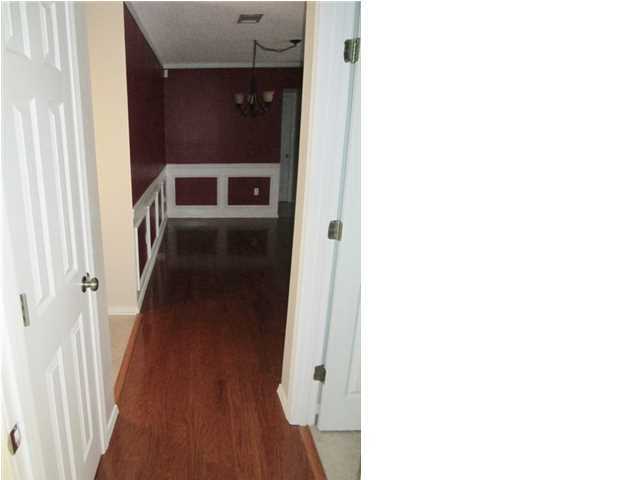 HUNTERS RUN S/D - Residential Lease