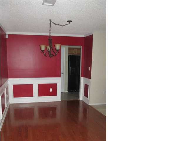 HUNTERS RUN S/D - Residential Lease