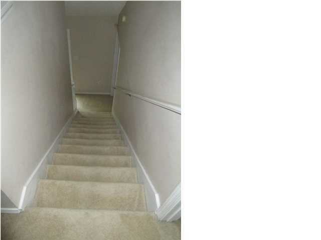 HUNTERS RUN S/D - Residential Lease