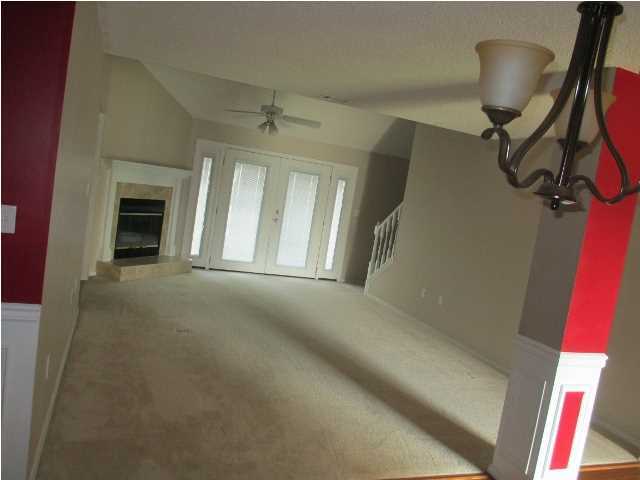 HUNTERS RUN S/D - Residential Lease