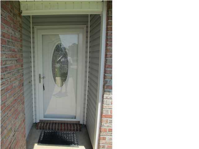 HUNTERS RUN S/D - Residential Lease