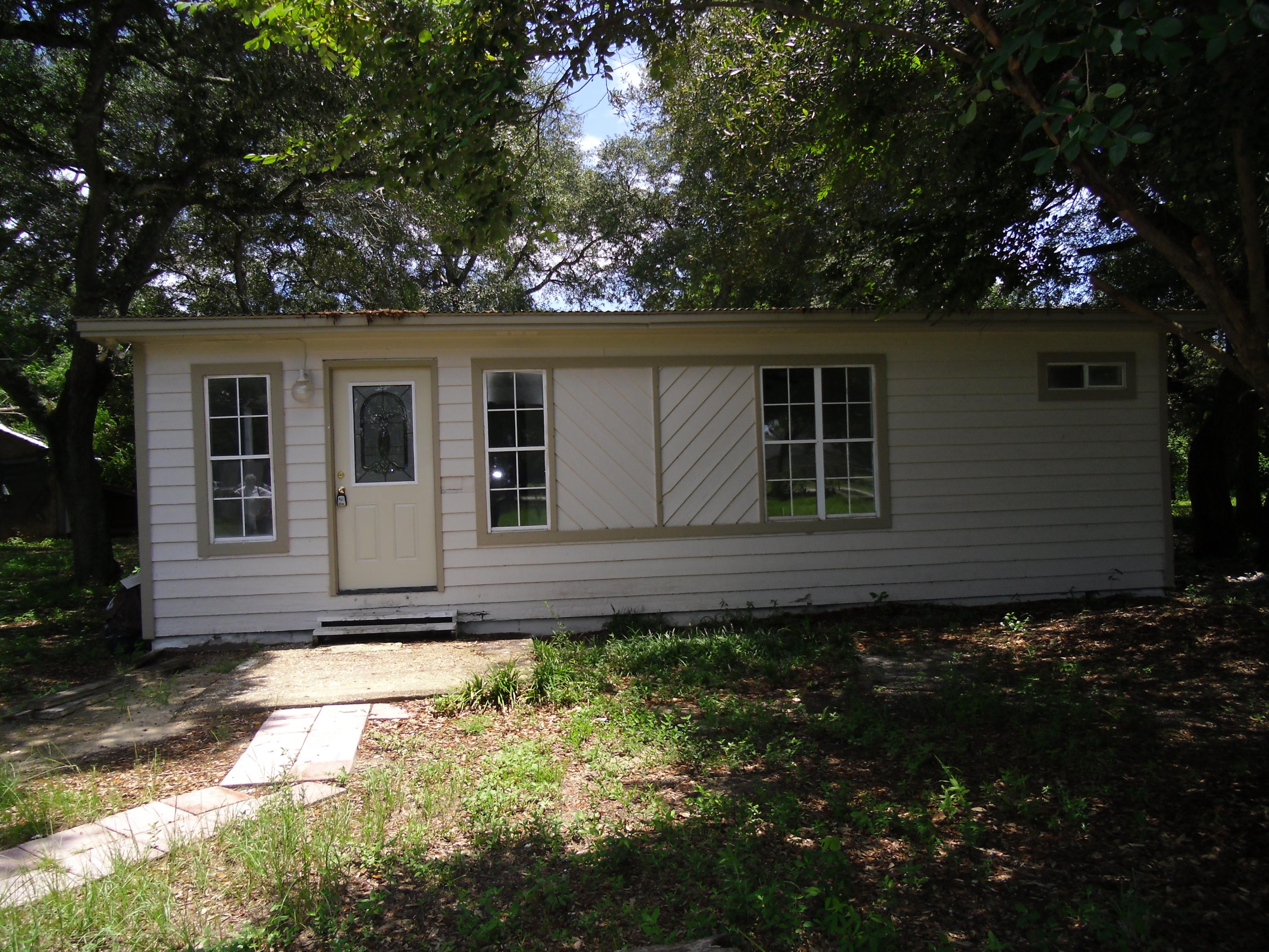 SEMINOLE 1ST ADDN - Residential Lease