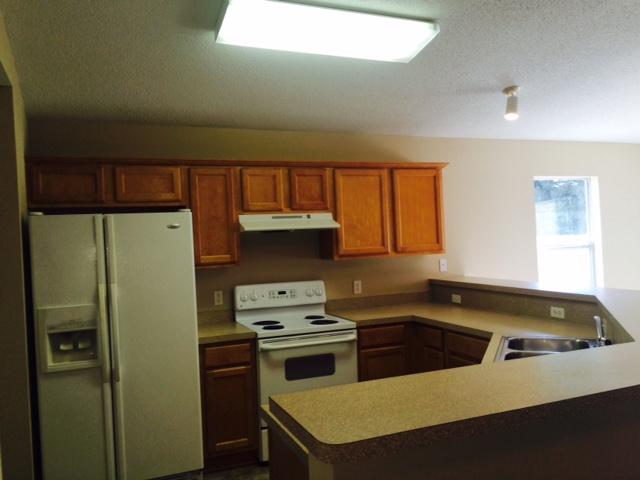 REDSTONE ESTATES - Residential Lease