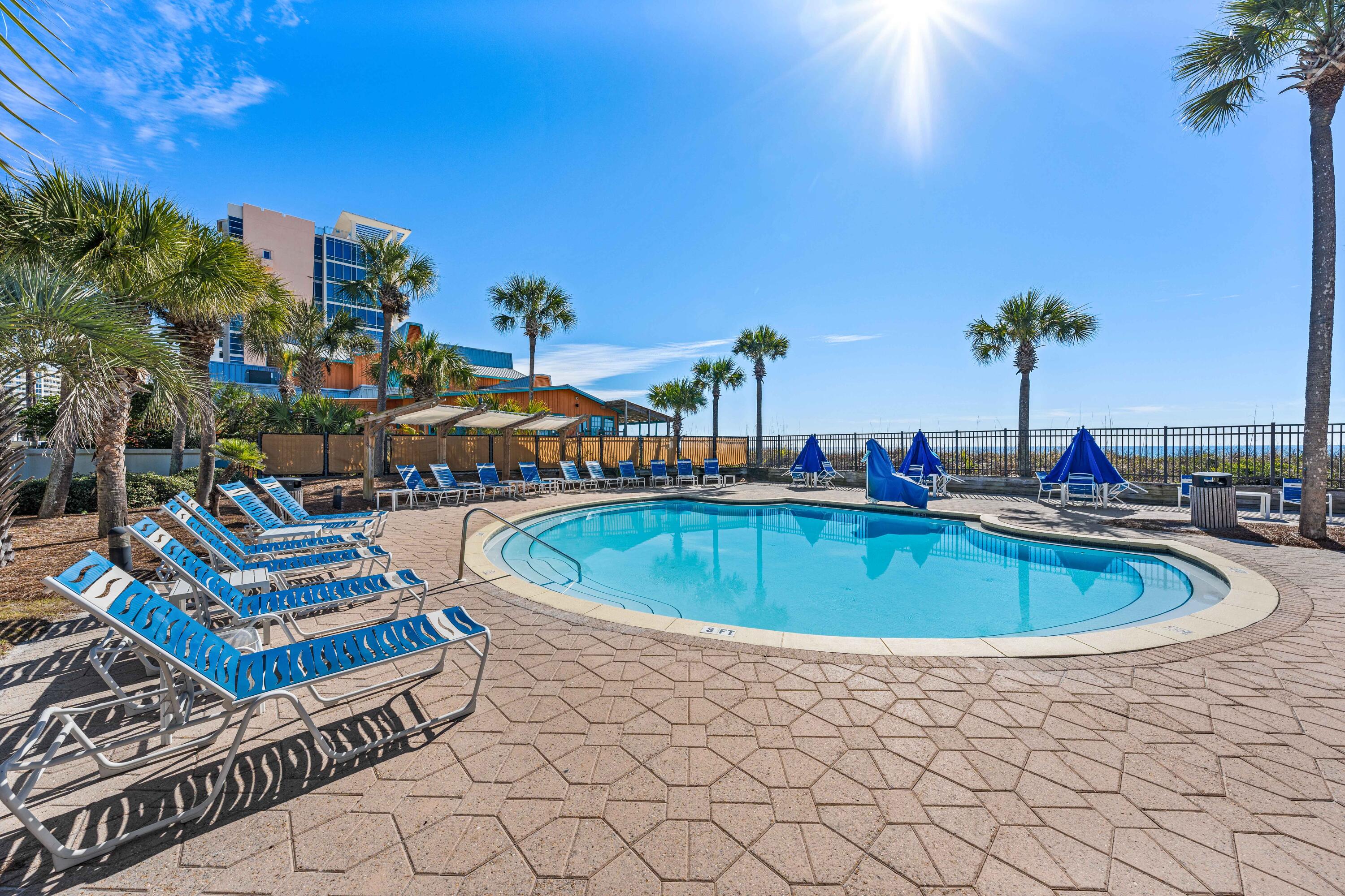 STERLING SHORES - Residential