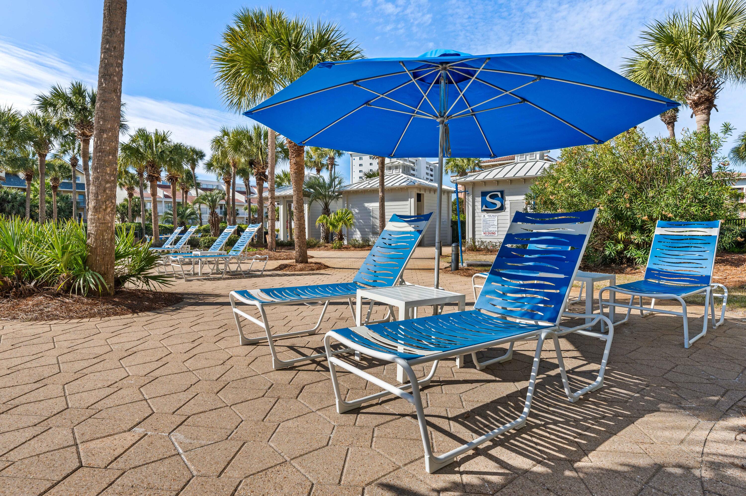 STERLING SHORES - Residential