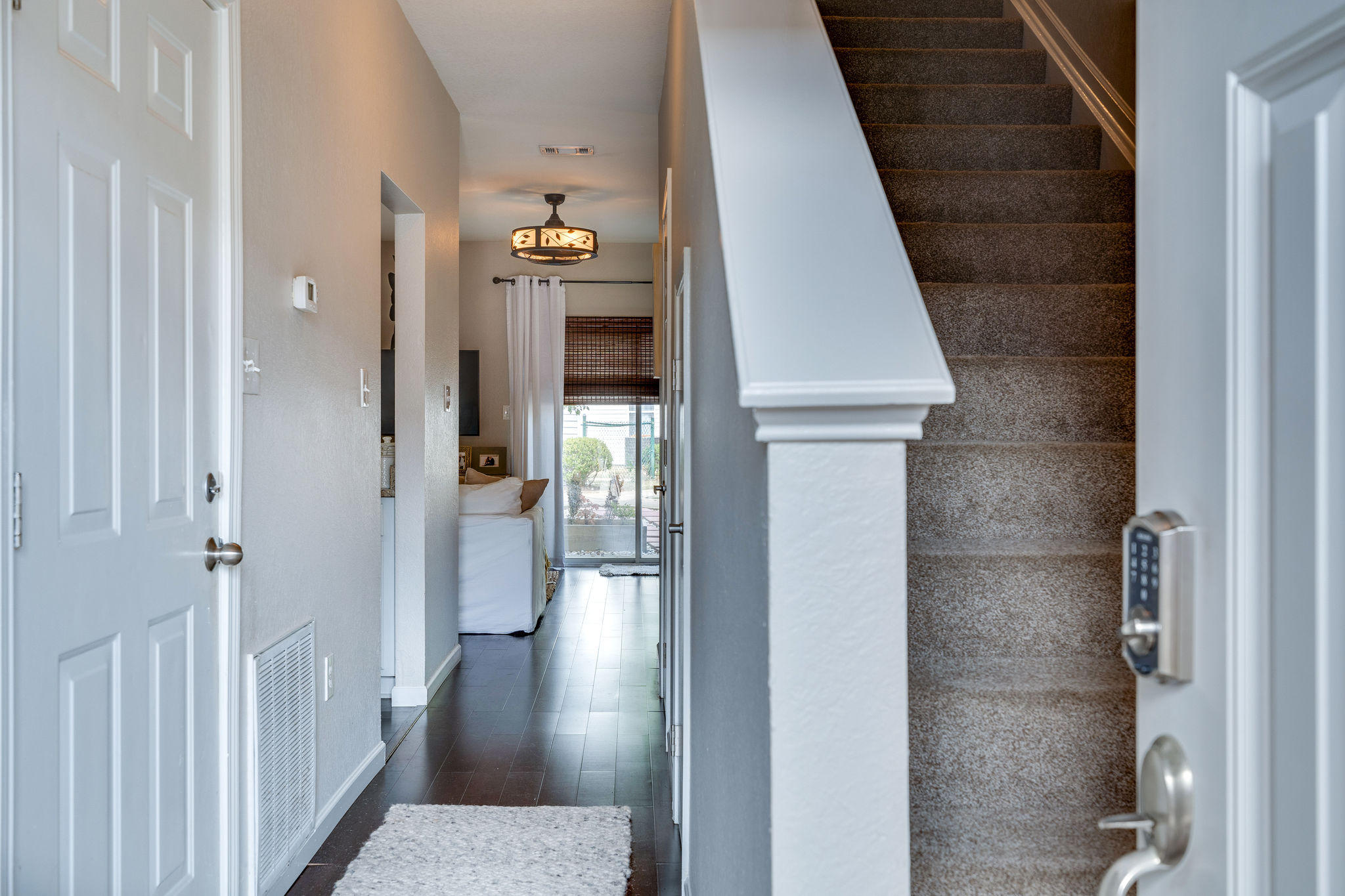 QUAIL LAKE Townhomes - Residential Lease
