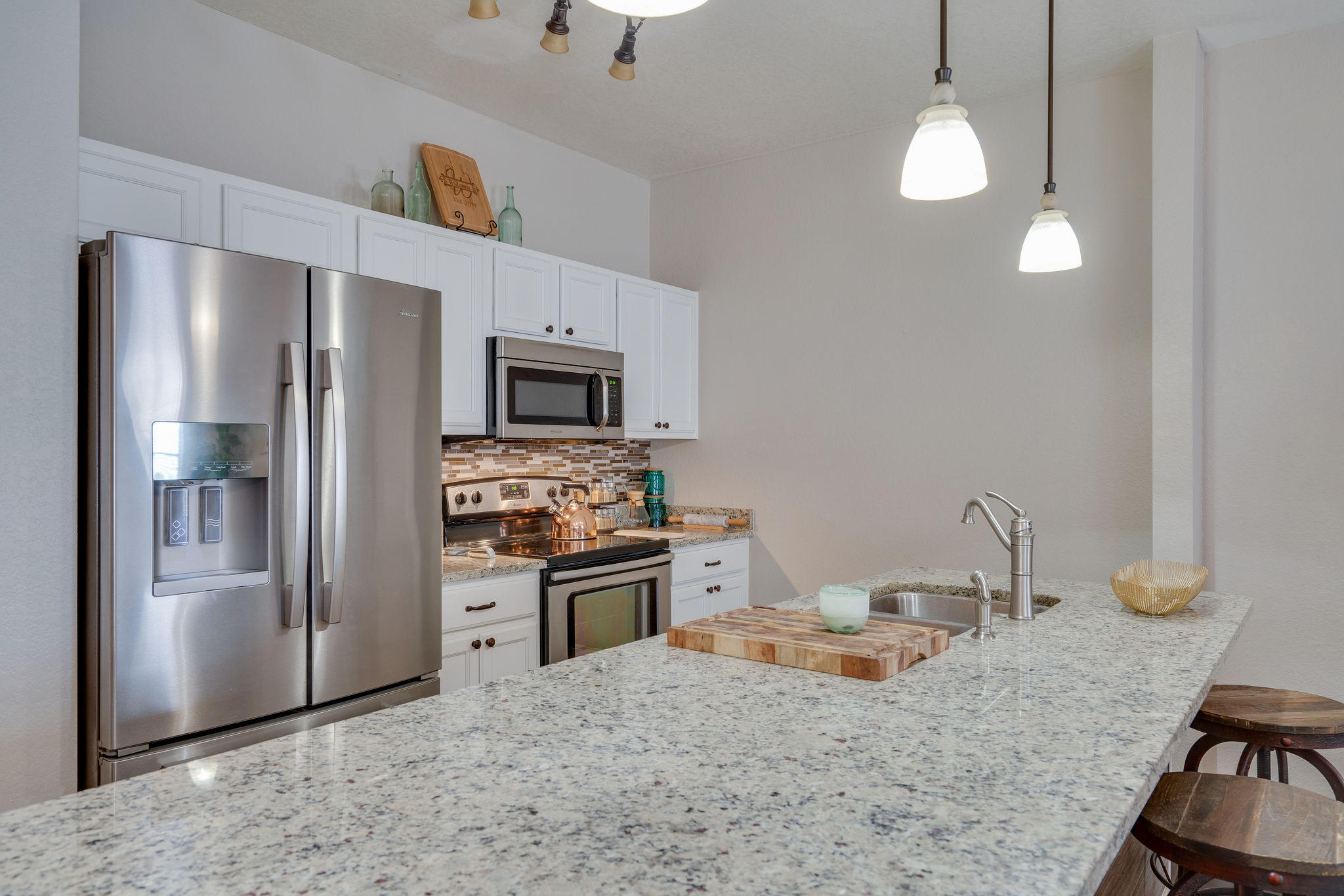 QUAIL LAKE Townhomes - Residential Lease