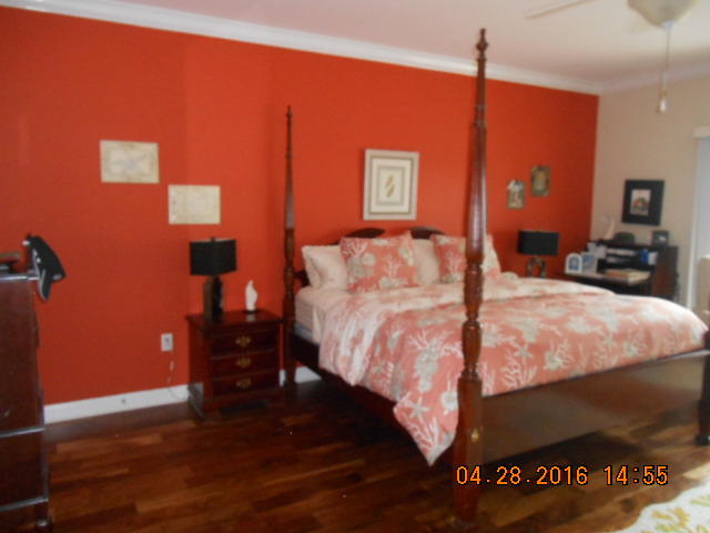 INDIANOLA ON THE WATER - Residential Lease