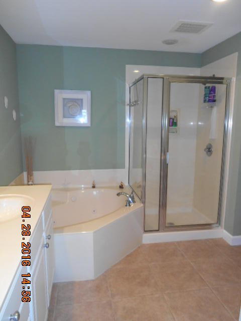 INDIANOLA ON THE WATER - Residential Lease