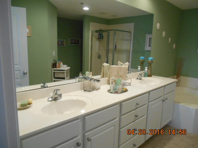 INDIANOLA ON THE WATER - Residential Lease