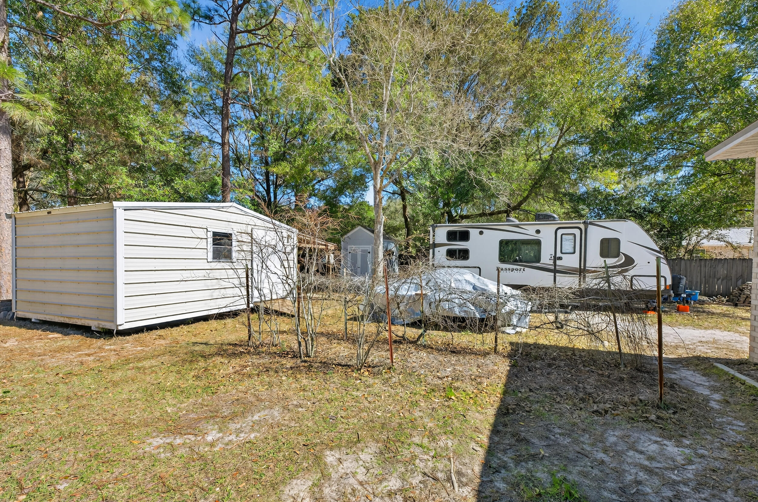HUNTERS RIDGE - Residential