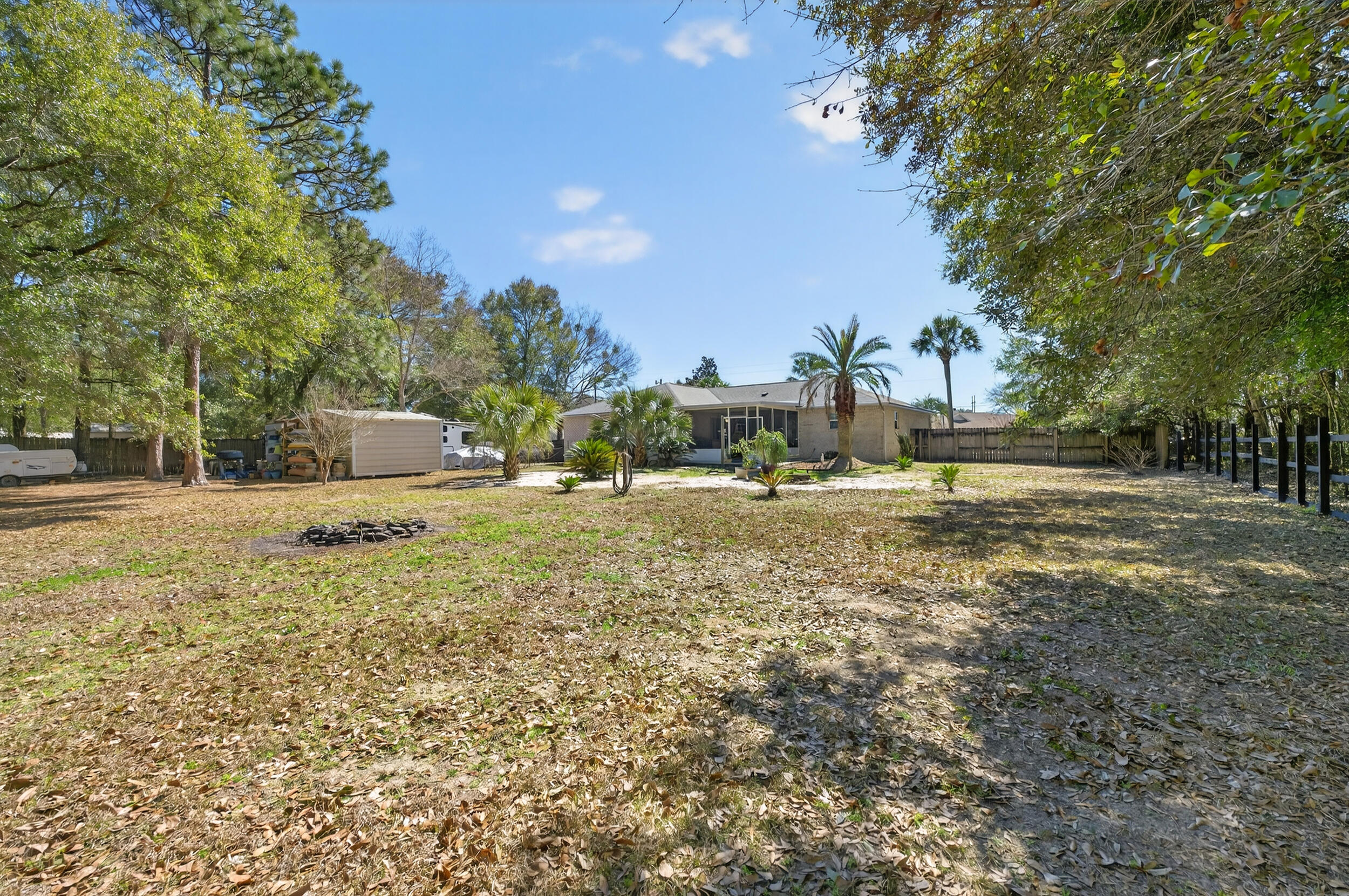 HUNTERS RIDGE - Residential