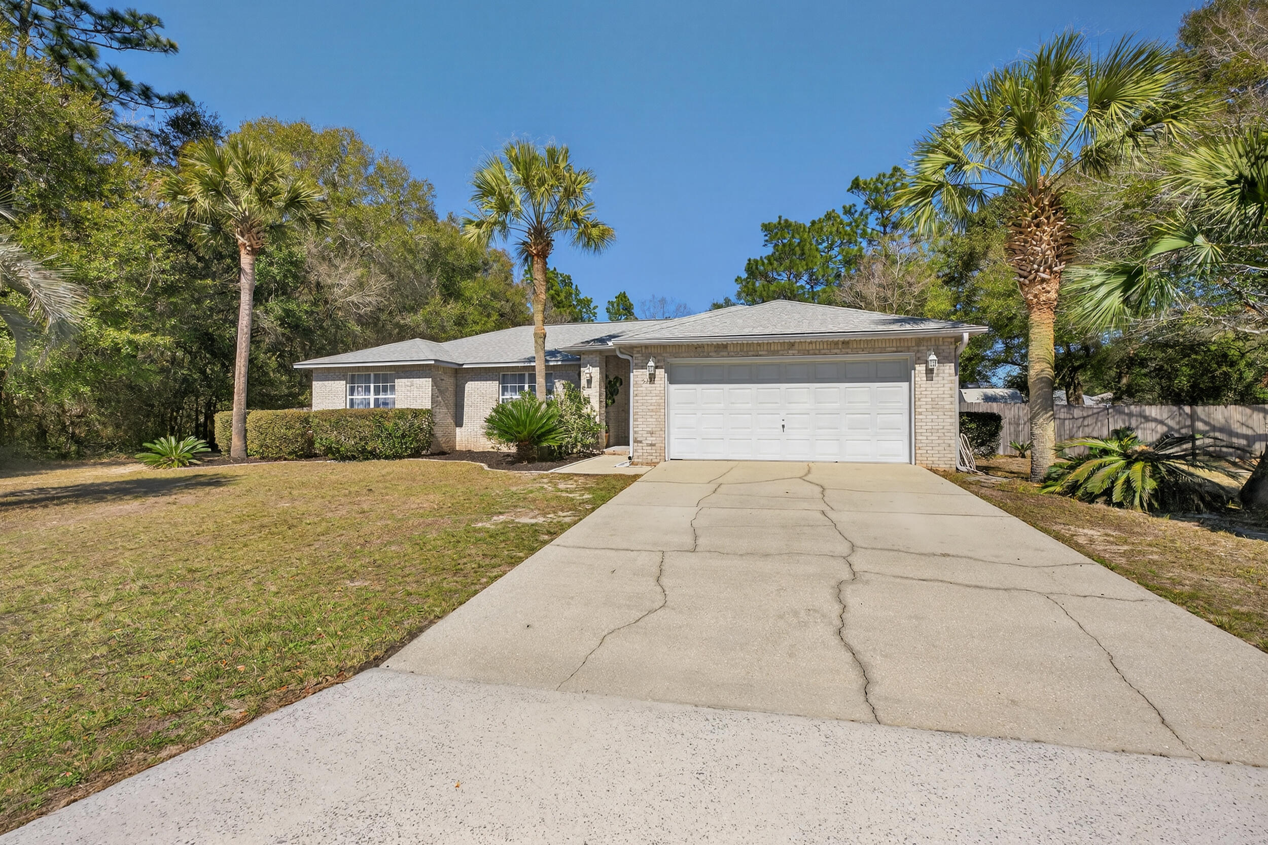 HUNTERS RIDGE - Residential