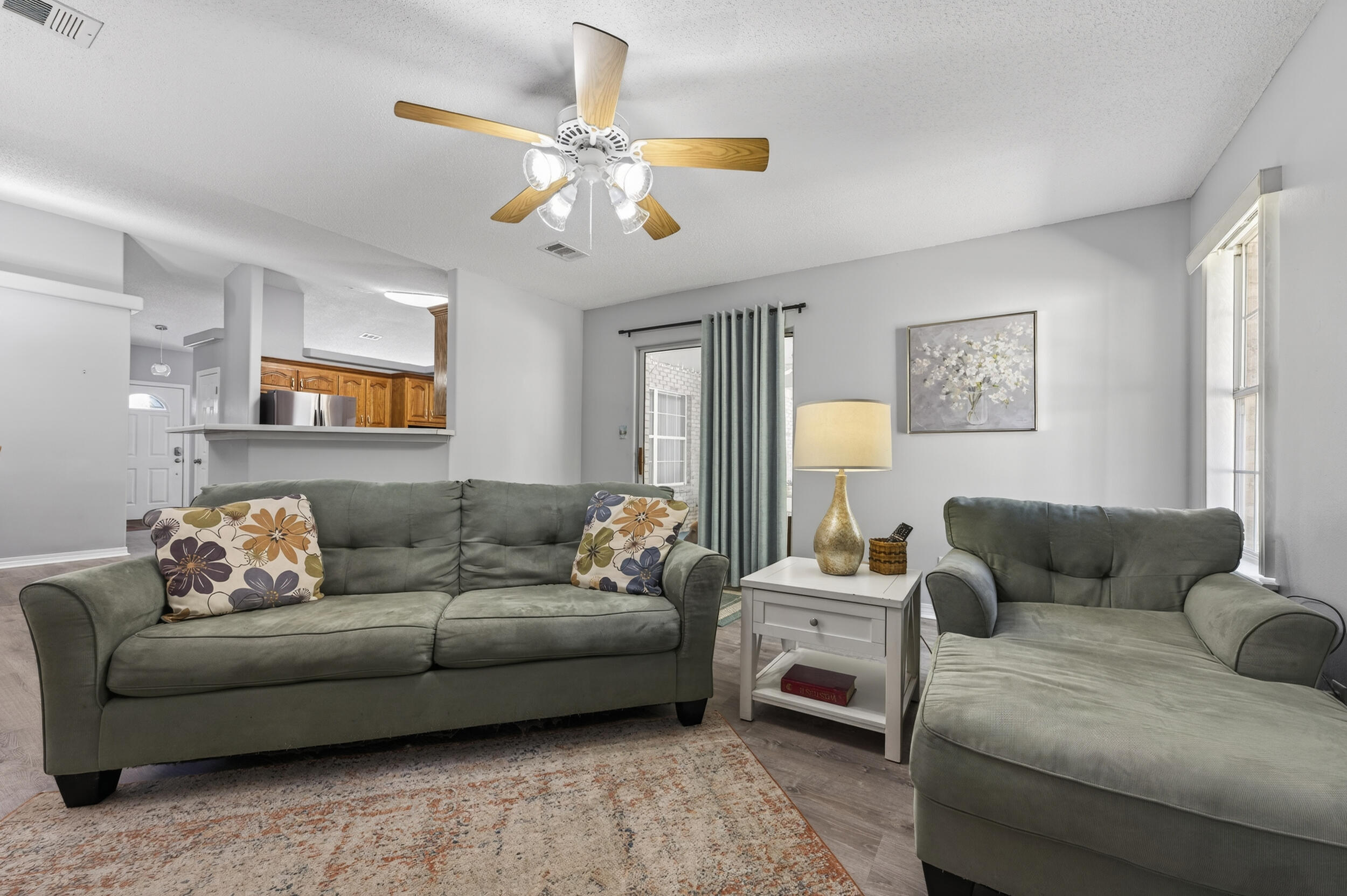 HUNTERS RIDGE - Residential