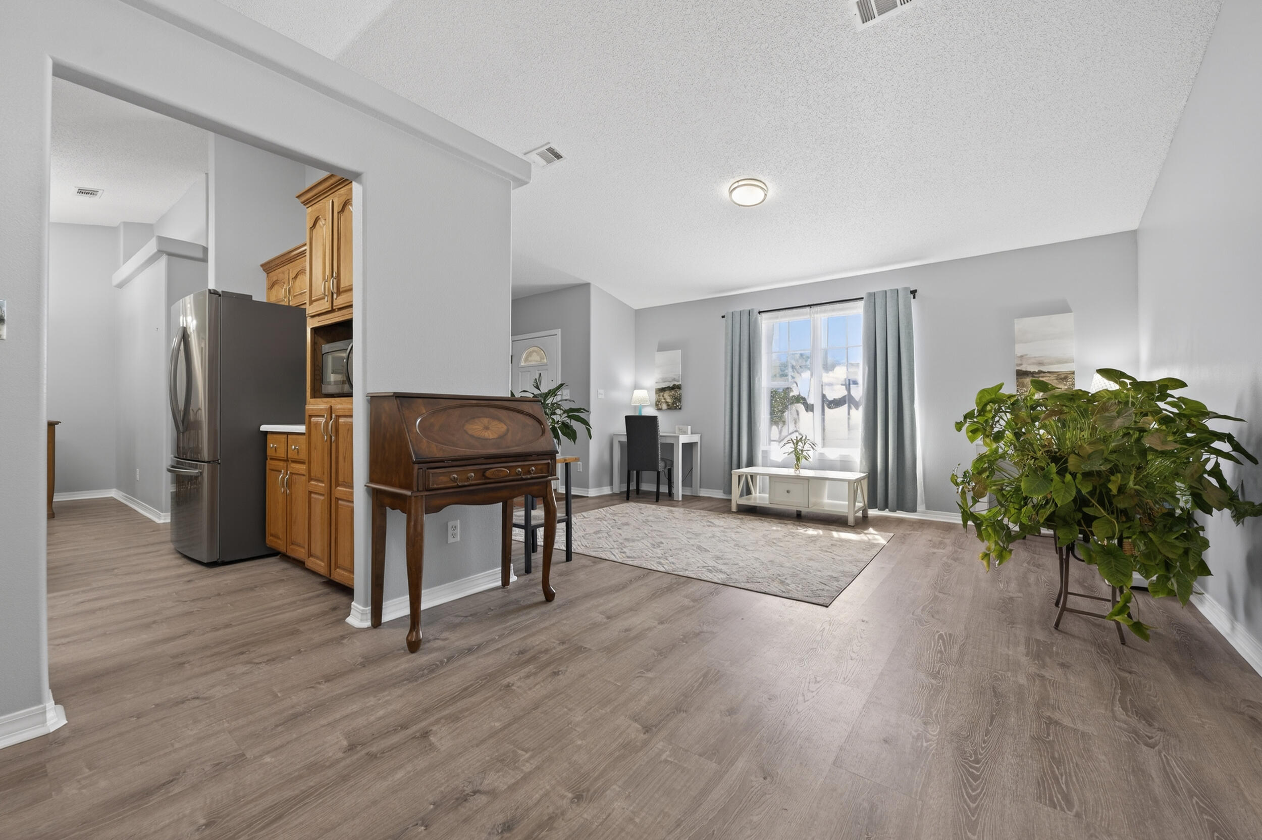 HUNTERS RIDGE - Residential