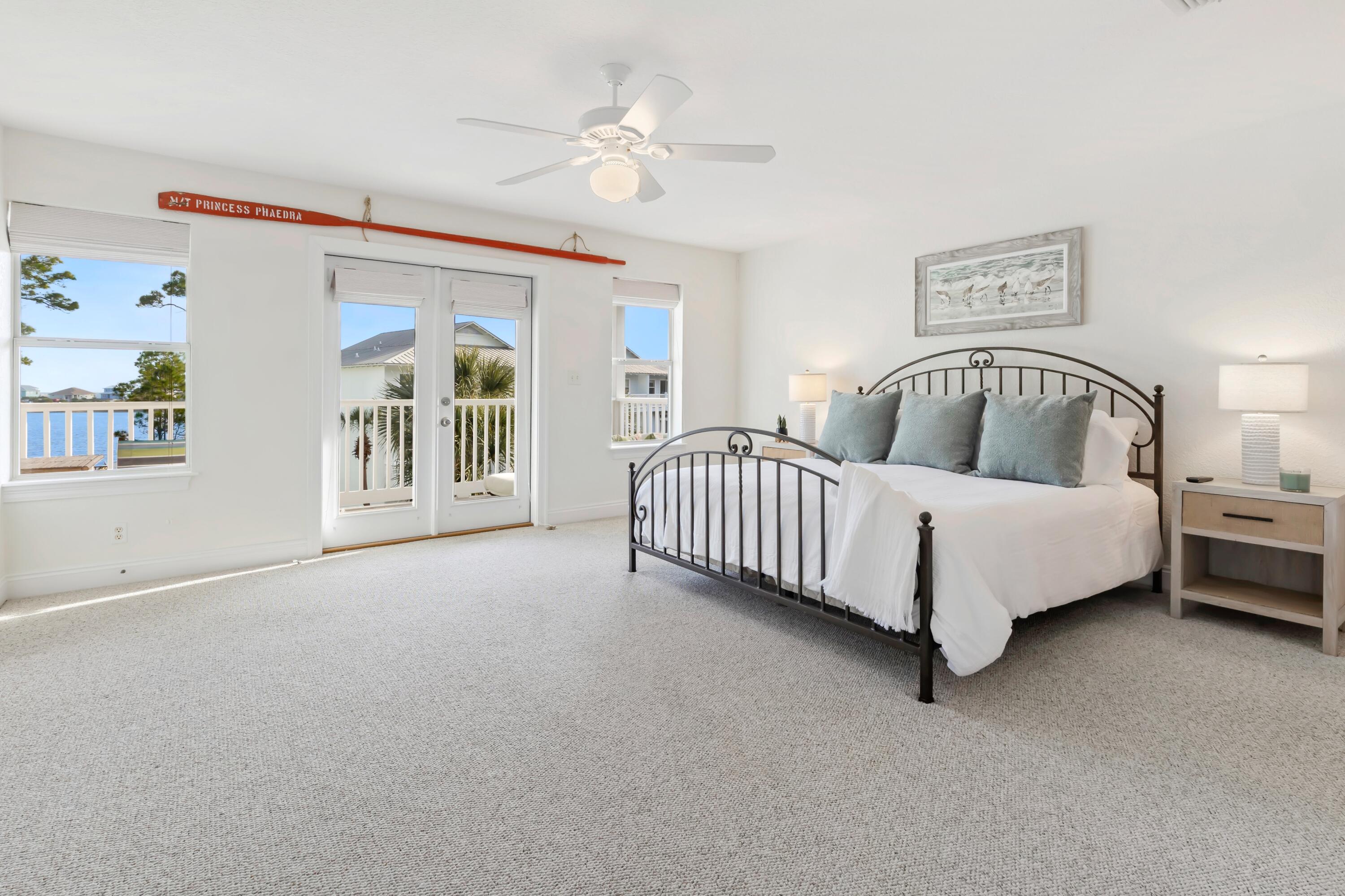 DUNE BREEZE VILLAS - Residential