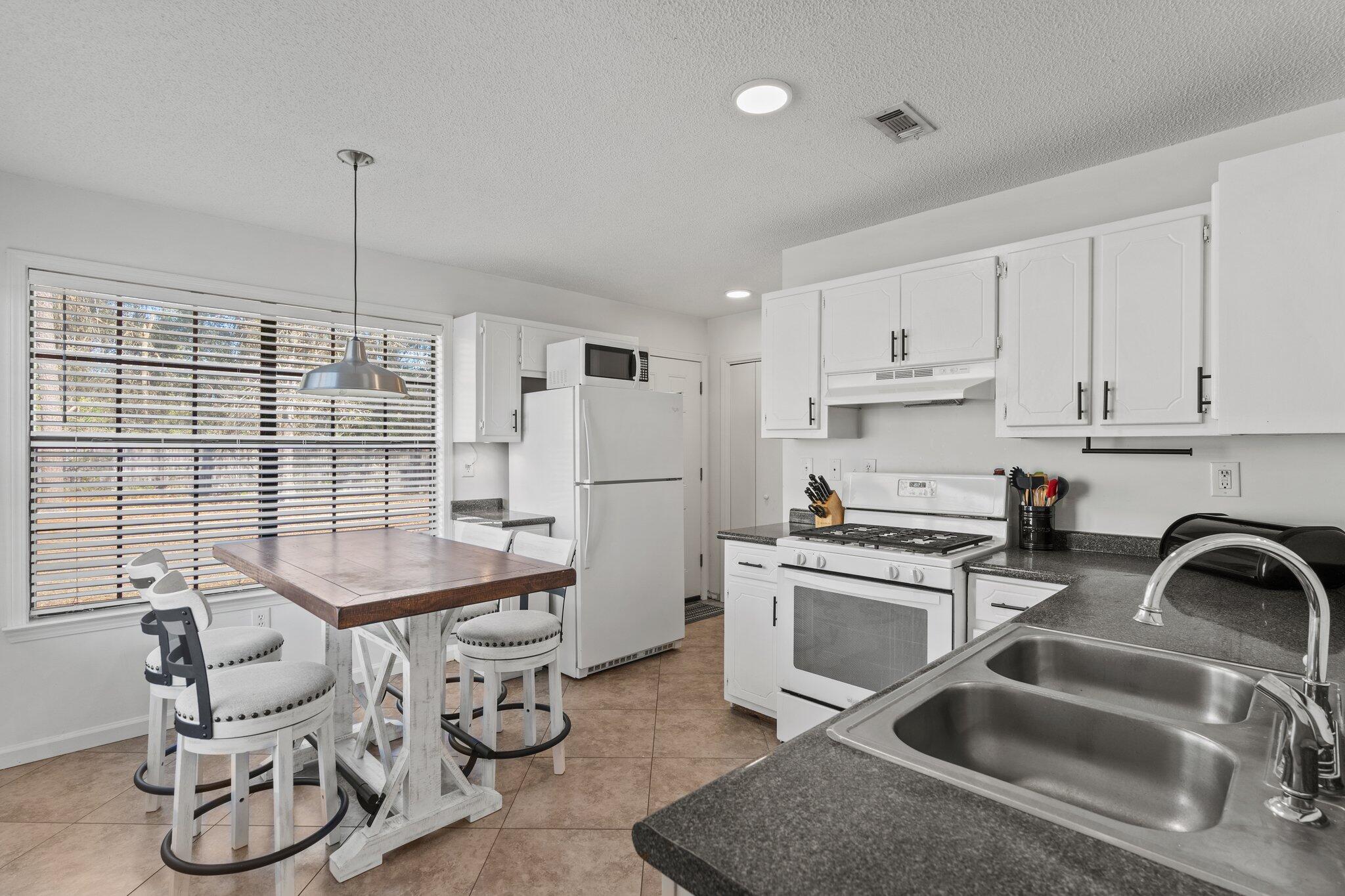 HOAL TERRACE ESTATES - Residential