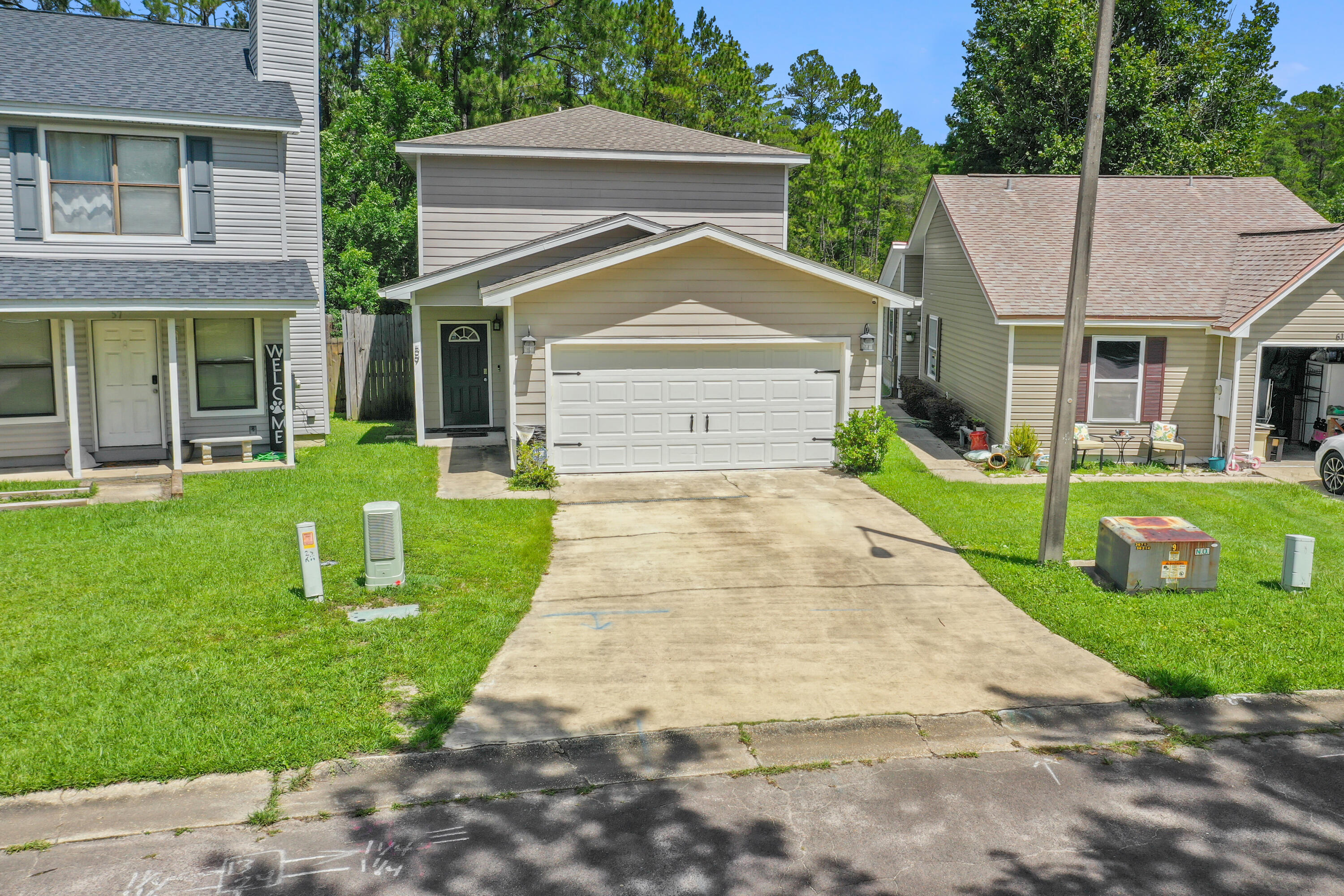 KELLY HILL ESTATES - Residential Lease