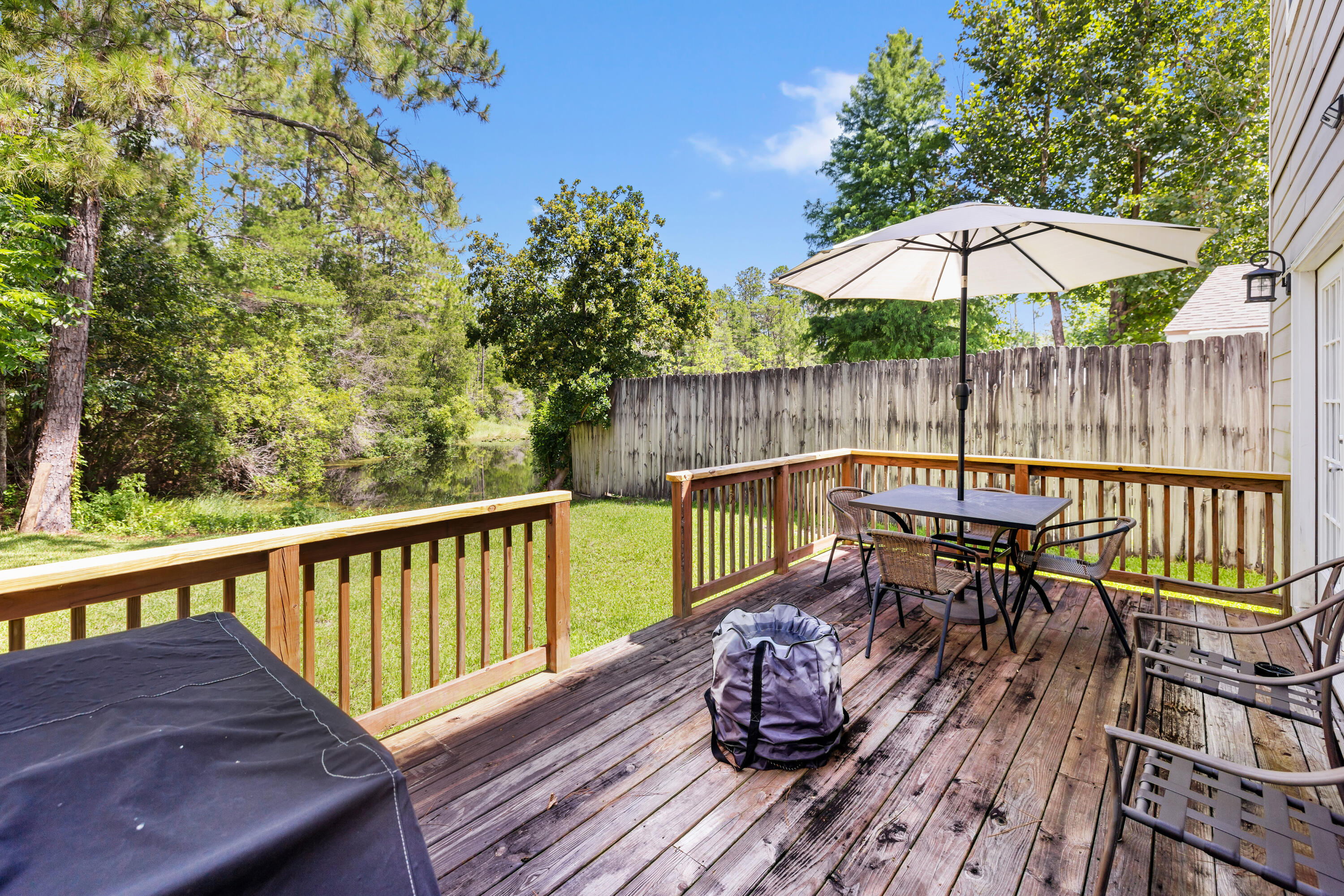 KELLY HILL ESTATES - Residential Lease