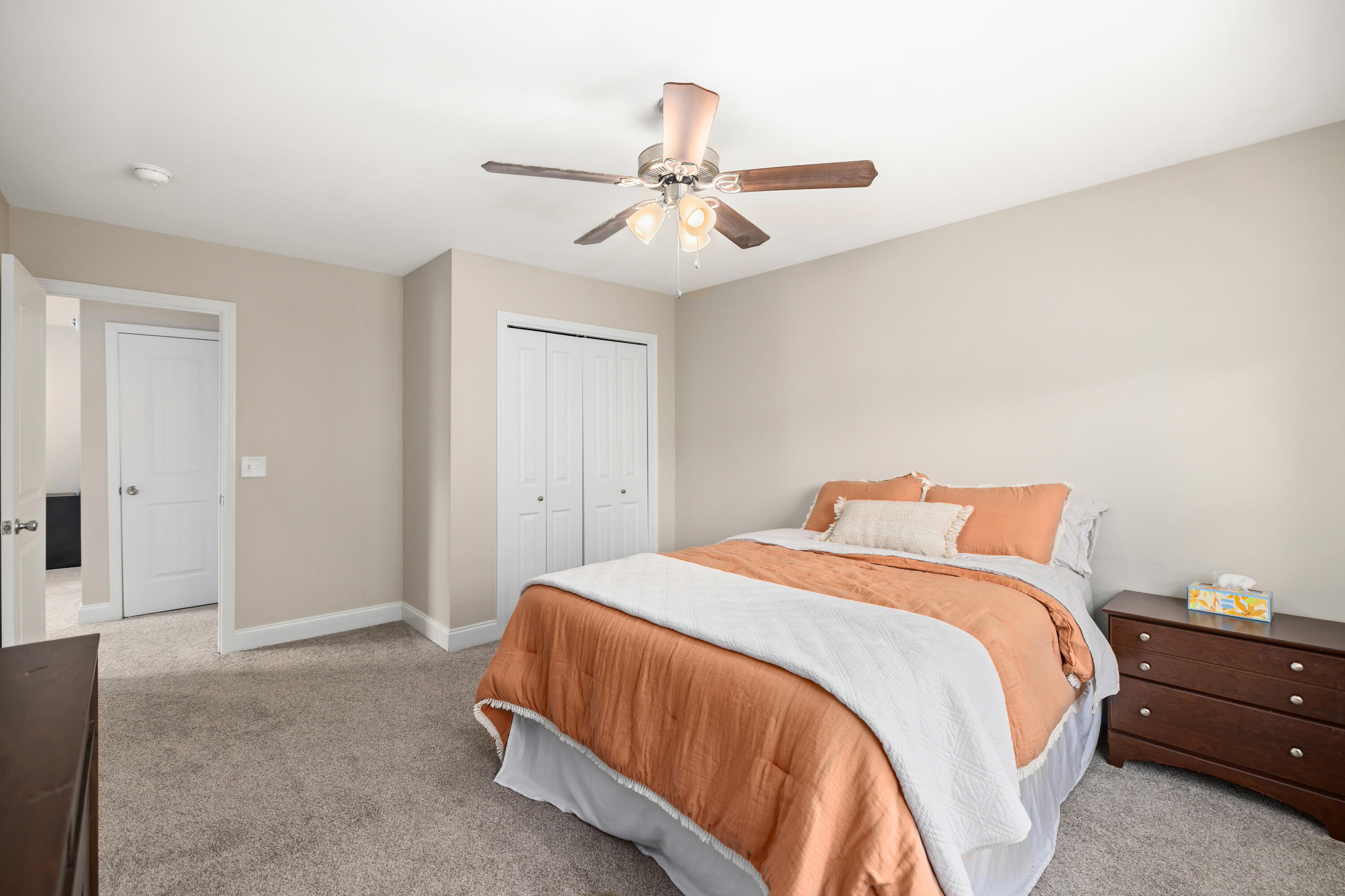 KELLY HILL ESTATES - Residential Lease