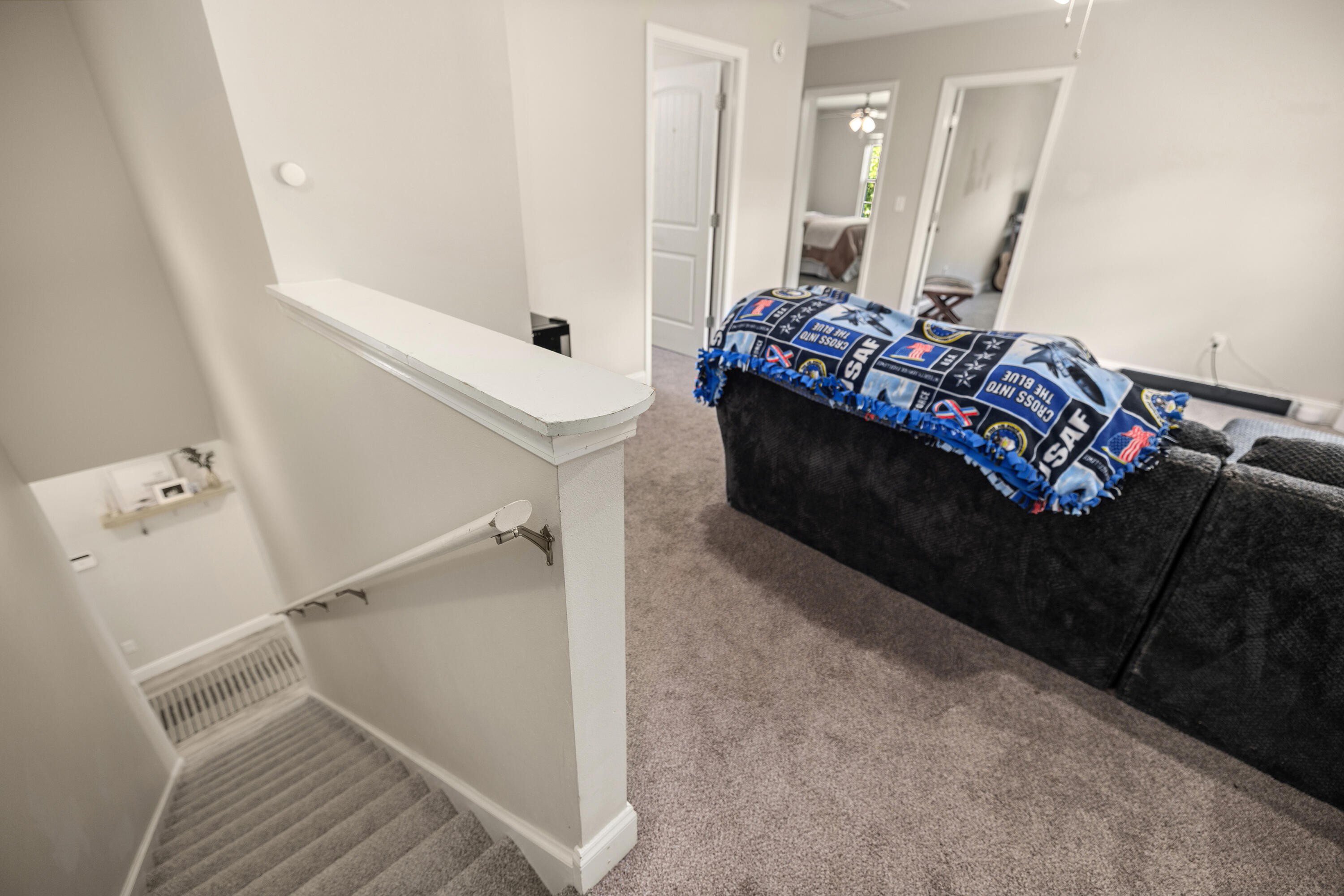 KELLY HILL ESTATES - Residential Lease