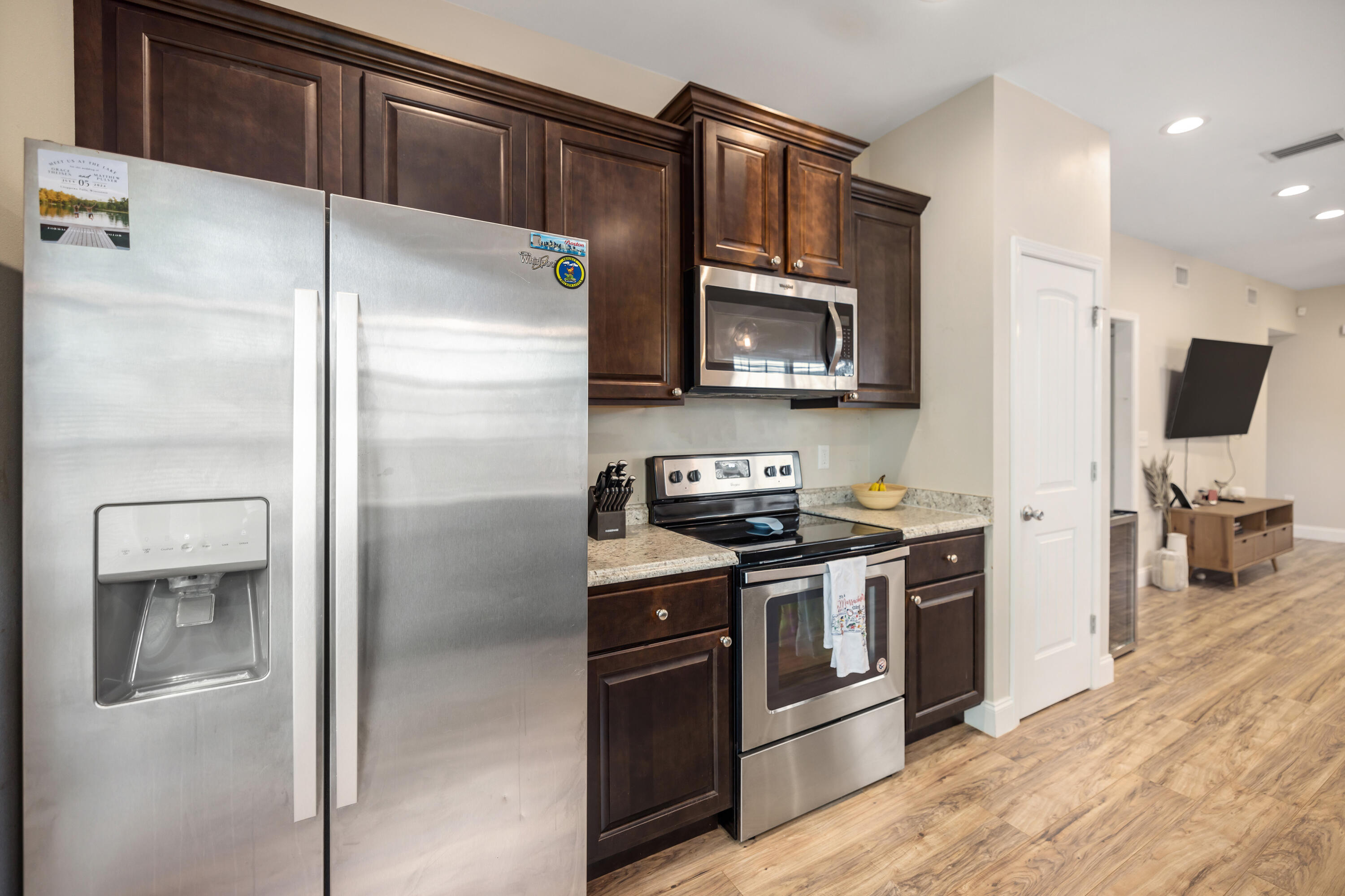 KELLY HILL ESTATES - Residential Lease