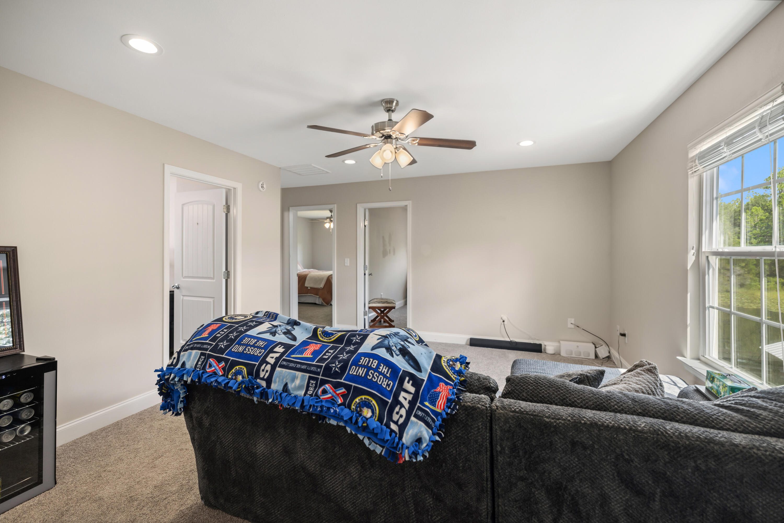 KELLY HILL ESTATES - Residential Lease