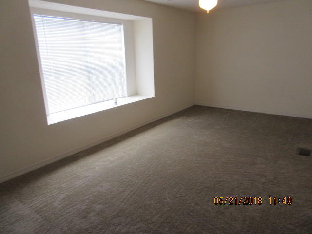CHATELAINE ESTATES S/D - Residential Lease