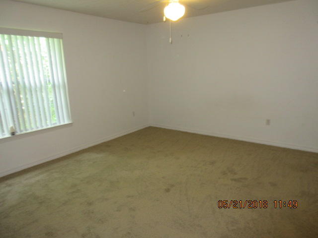 CHATELAINE ESTATES S/D - Residential Lease