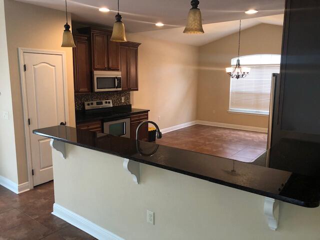 NEWPORT S/D - Residential Lease