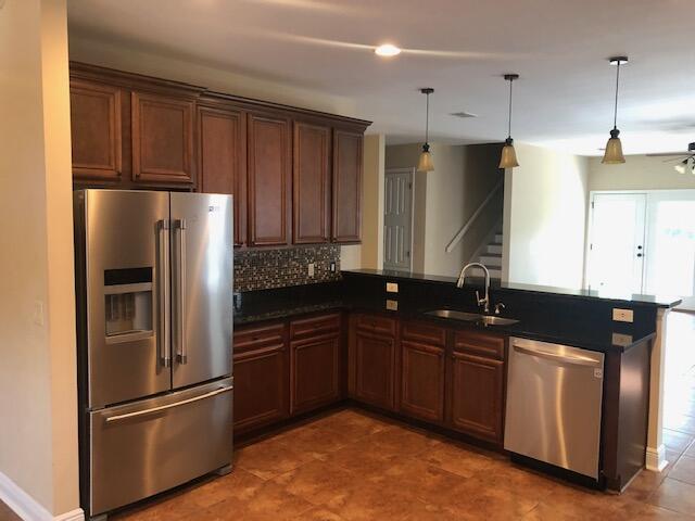 NEWPORT S/D - Residential Lease