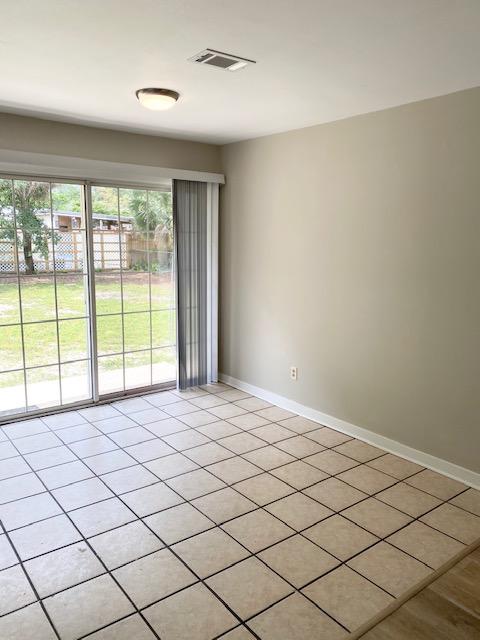BAYSHORE PARK UNIT 1 - Residential Lease