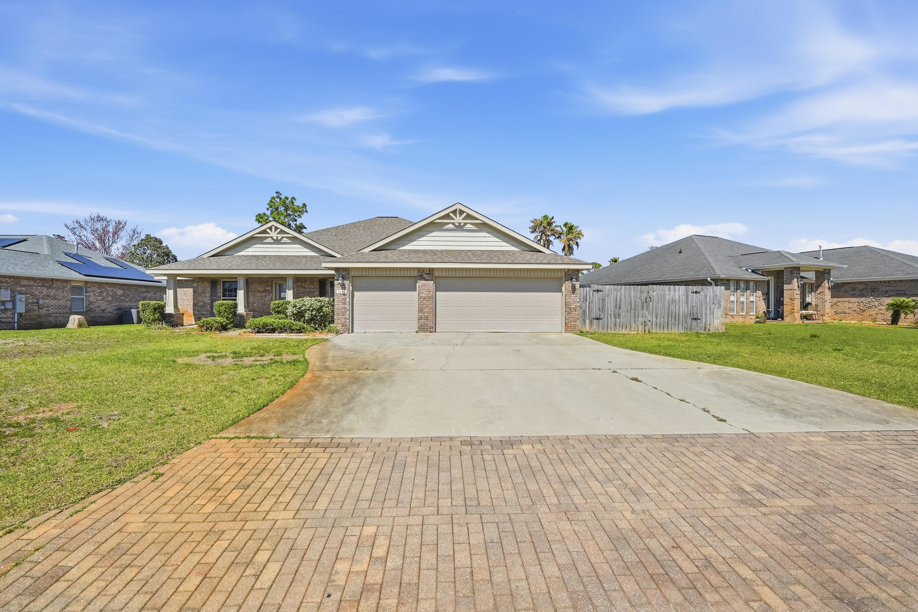 THE MEADOWS - Residential
