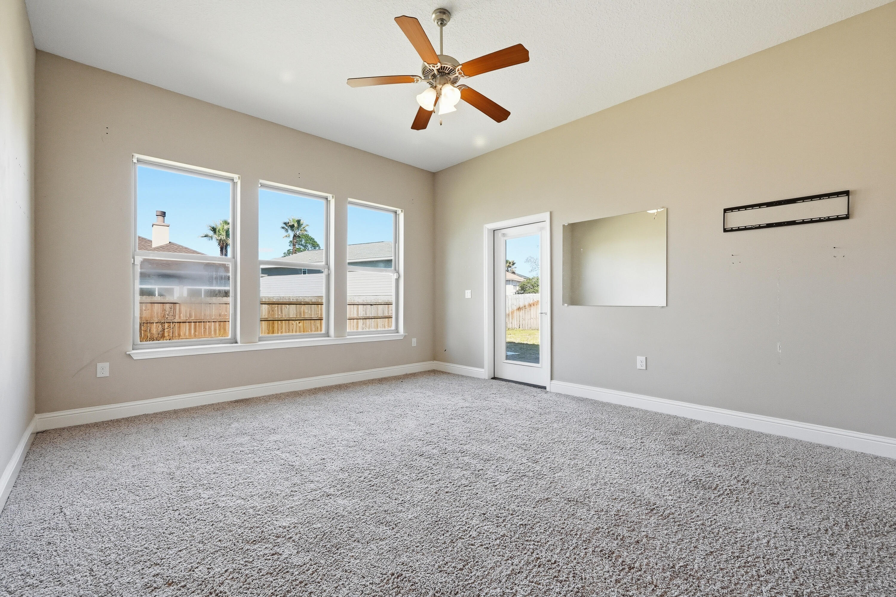 THE MEADOWS - Residential