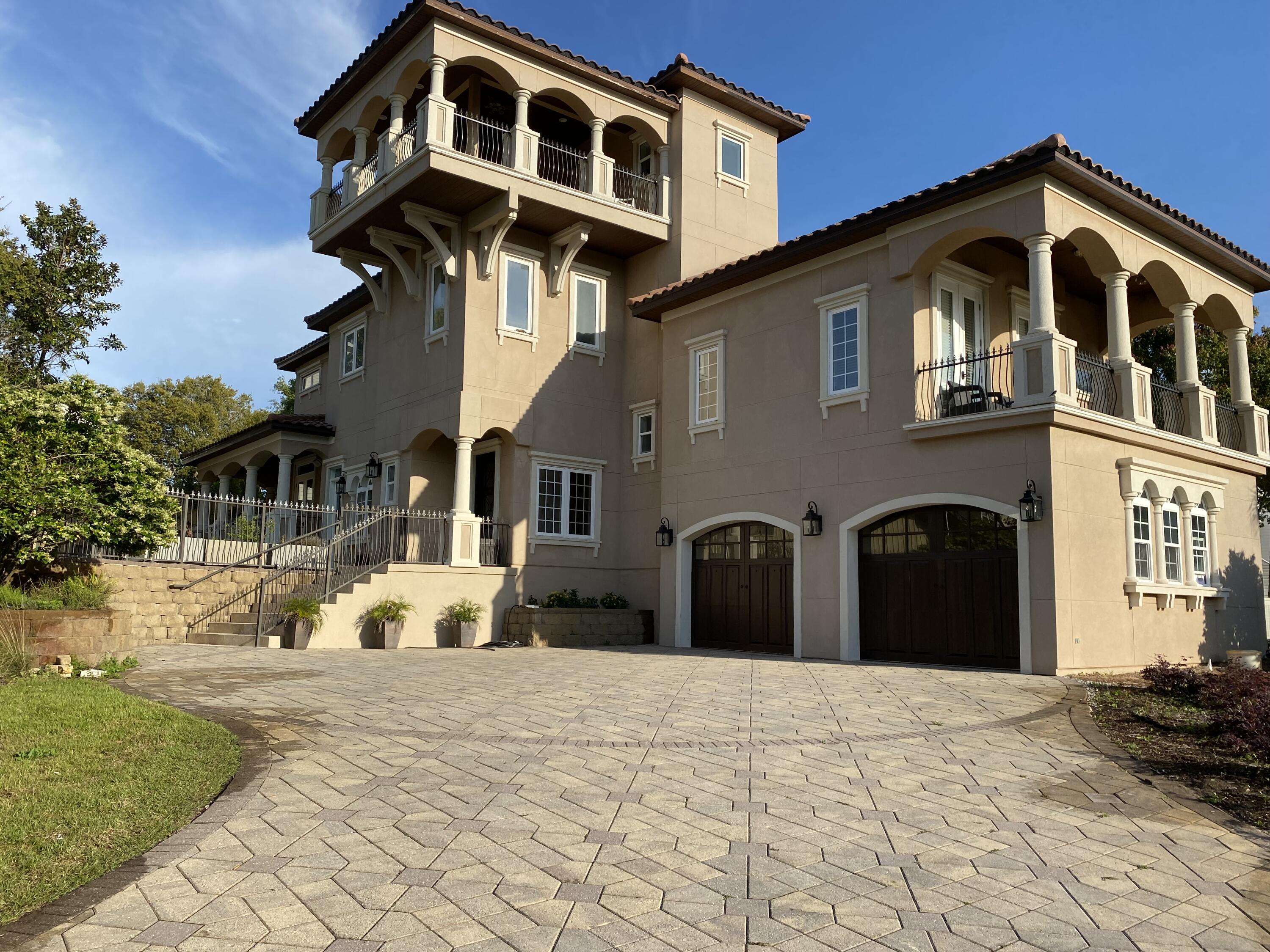 GULF PINES, ONE OF THE BEST KEPT SECRET ON THE EMERALD COAST.  COME TAKE A LOOK AT ONE OF THE FINEST DESIGNED HOMES BUILT IN THE AREA.  THIS BEAUTIFUL HOME CAN BE YOUR ''DREAM COME TRUE'' OR AN INVESTMENT PROPERTY THAT WOULD BE A GREAT  INCOME PRODUCER ON THE EMERALD COAST.
LOCATION IS EVERYTHING.  YOU ARE ONLY SHORT WALK AWAY FROM THE BEAUTIFUL WHITE SANDS FOR THE GULF OF MEXICO.  COME ENJOY THE 300 FOOT PRIVATE BEACH OF GULF PINES NEIGHBORHOOD AND THE TAJ MAHL. YOU WILL FIND PEACE AND RELAXATION.