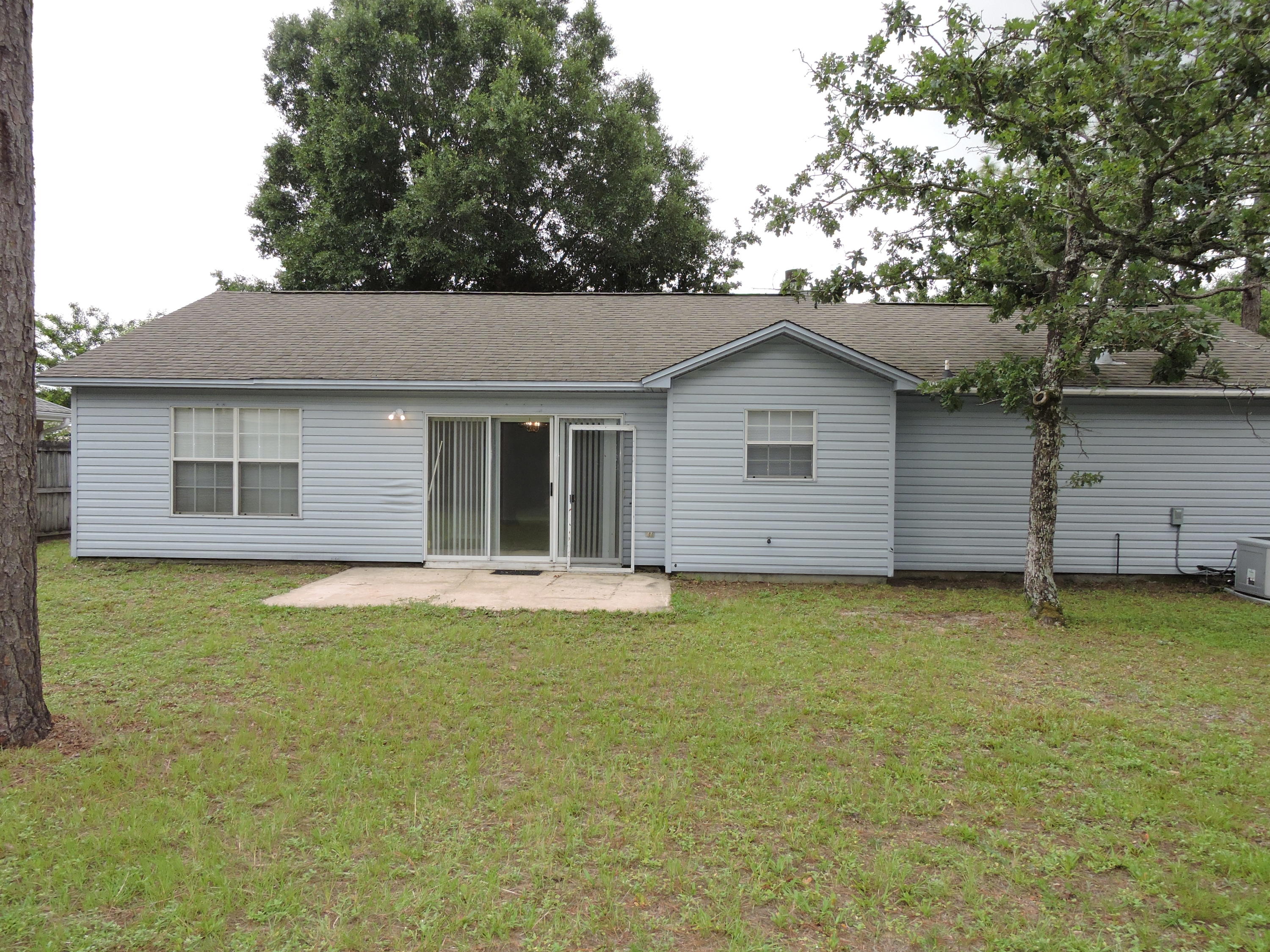 STEEPLECHASE PH 1 - Residential Lease