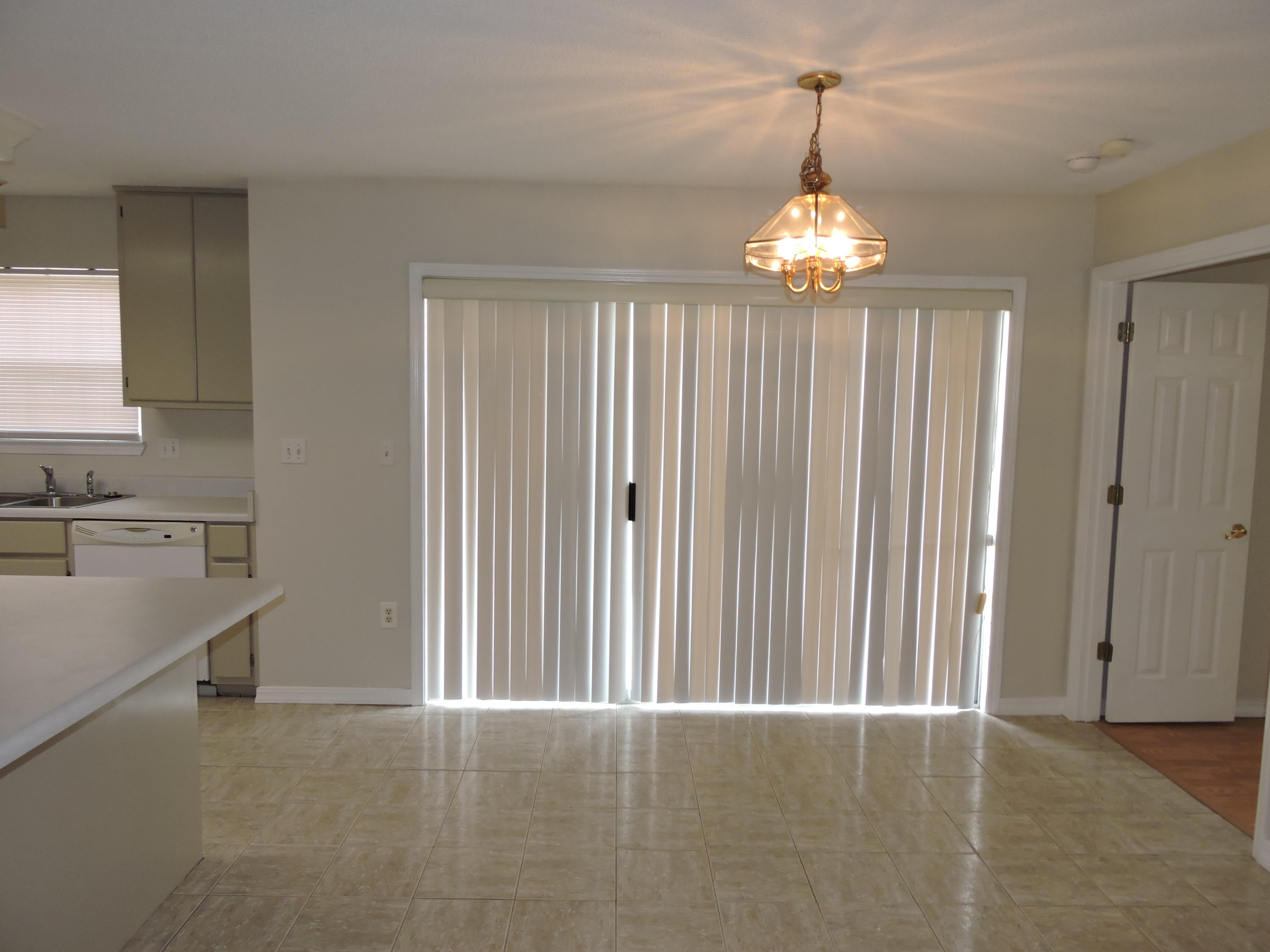 STEEPLECHASE PH 1 - Residential Lease