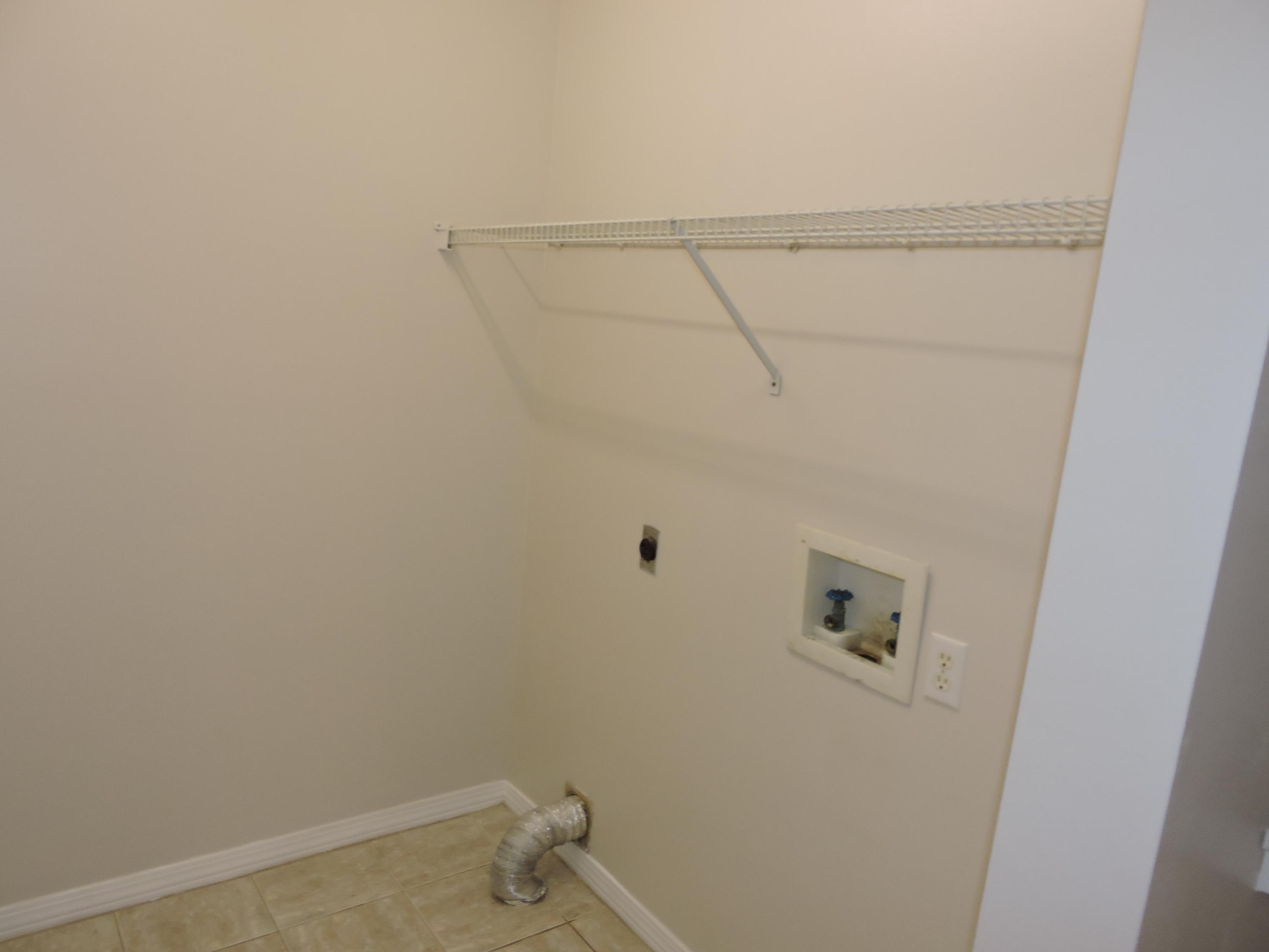 STEEPLECHASE PH 1 - Residential Lease
